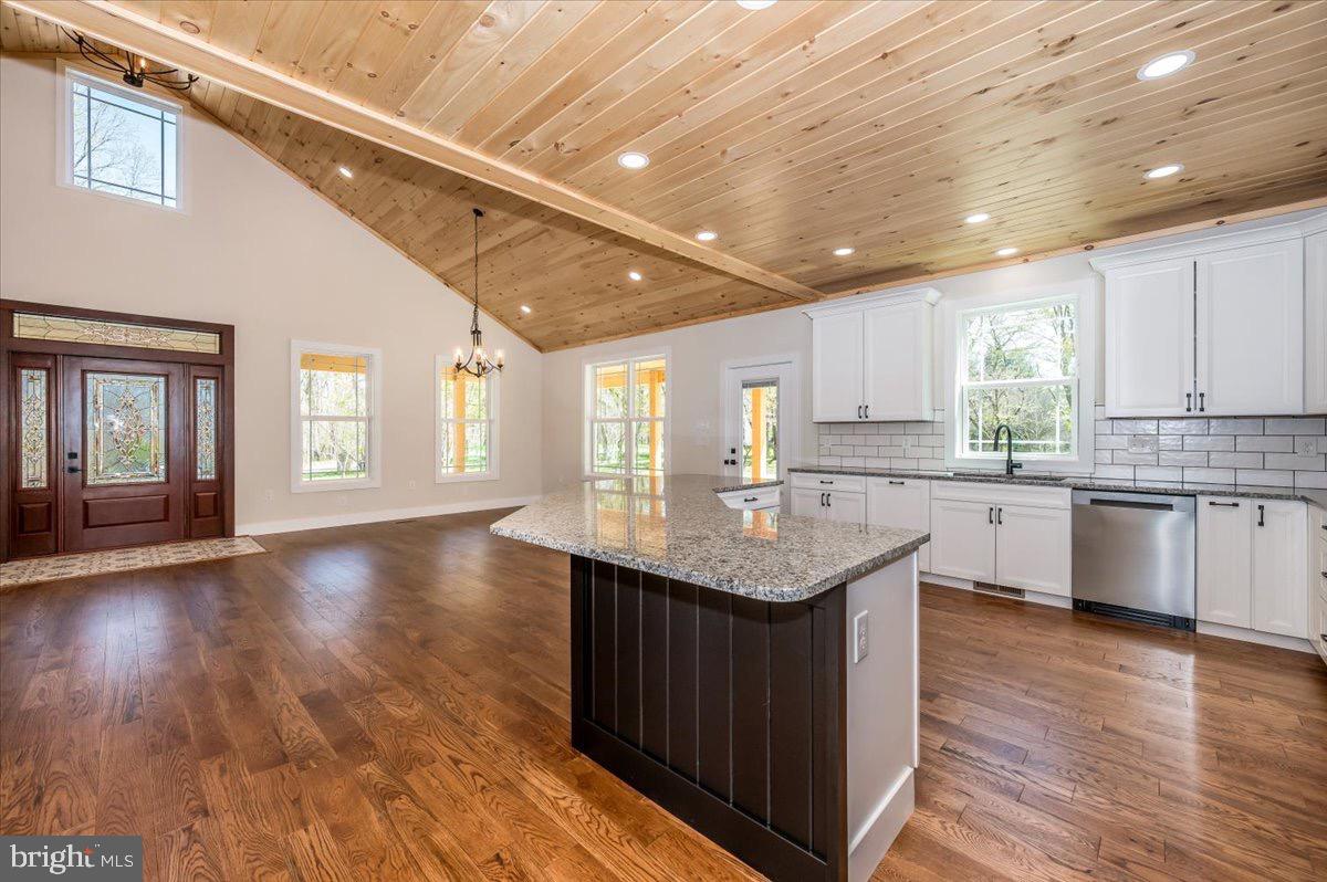 SHENANDOAH JUNCTION - Residential