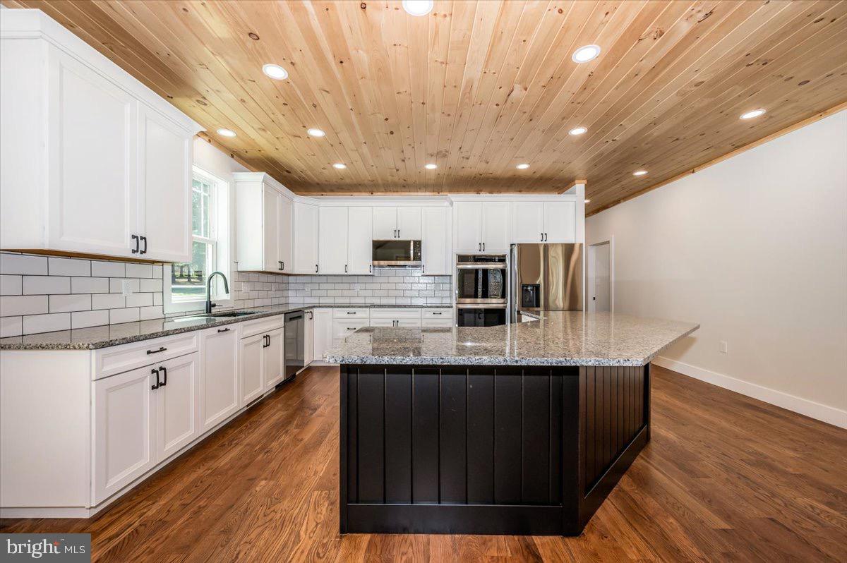 SHENANDOAH JUNCTION - Residential