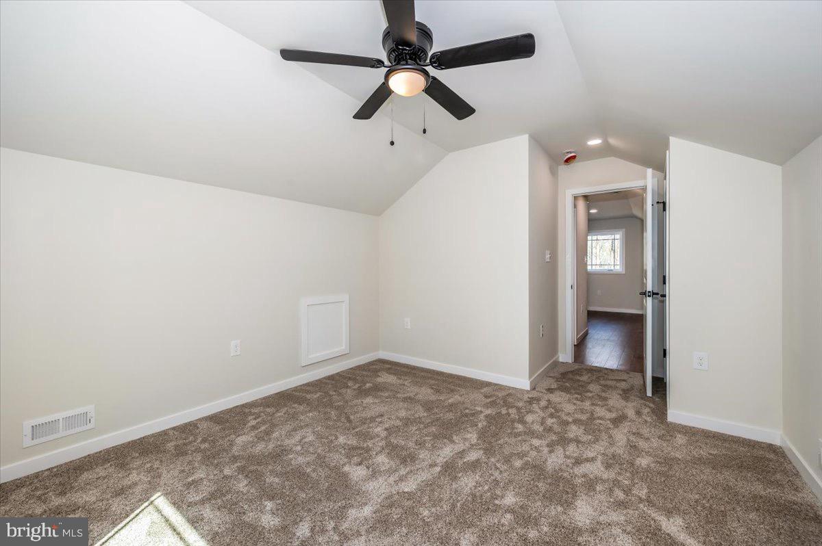 SHENANDOAH JUNCTION - Residential