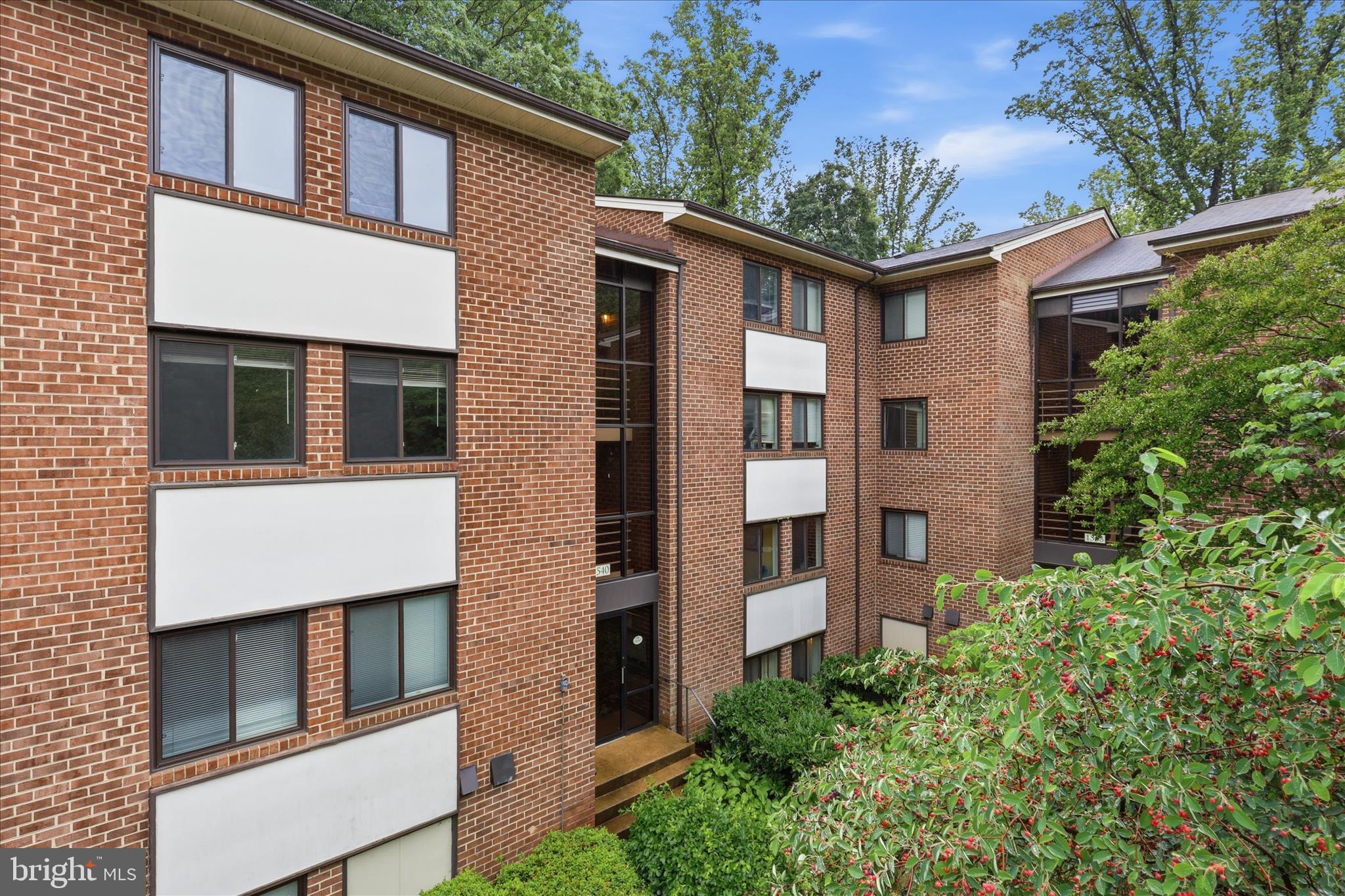 NORTHGATE CONDO - Residential