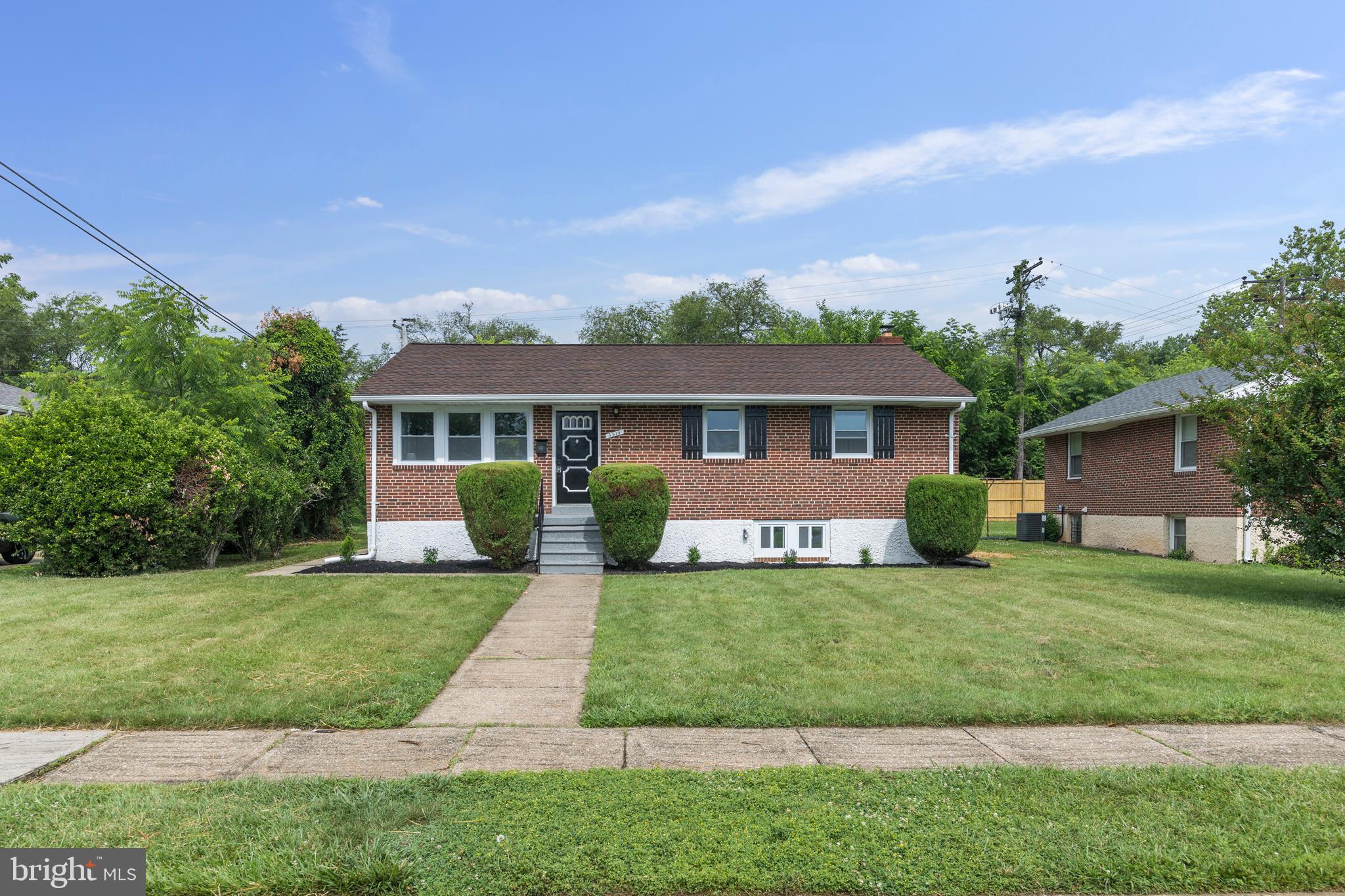 MILFORD GARDENS - Residential