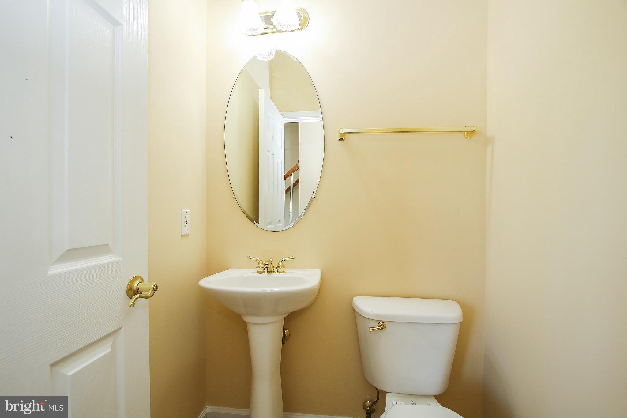 VILLAGES OF URBANA - Residential Lease