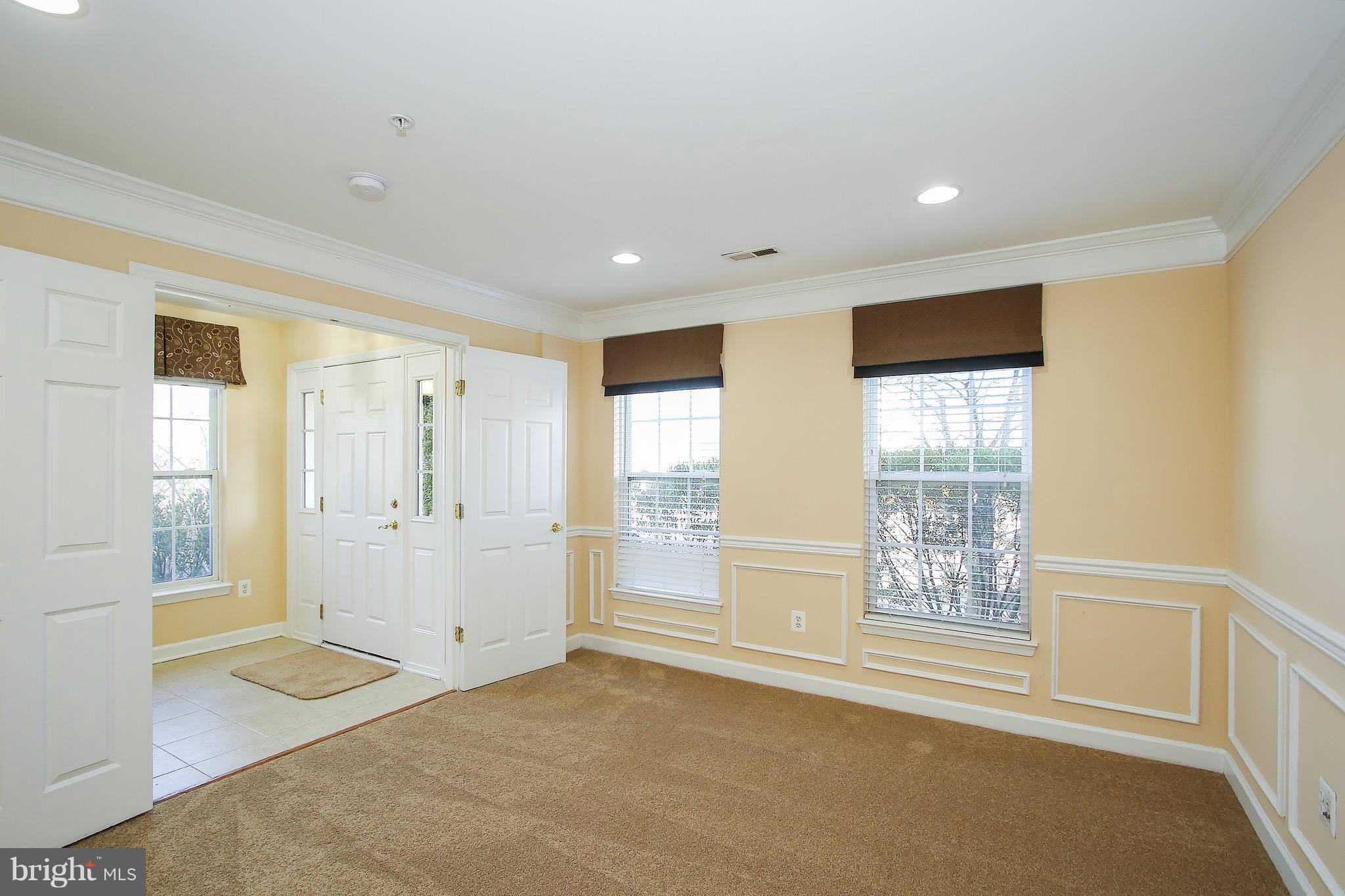VILLAGES OF URBANA - Residential Lease