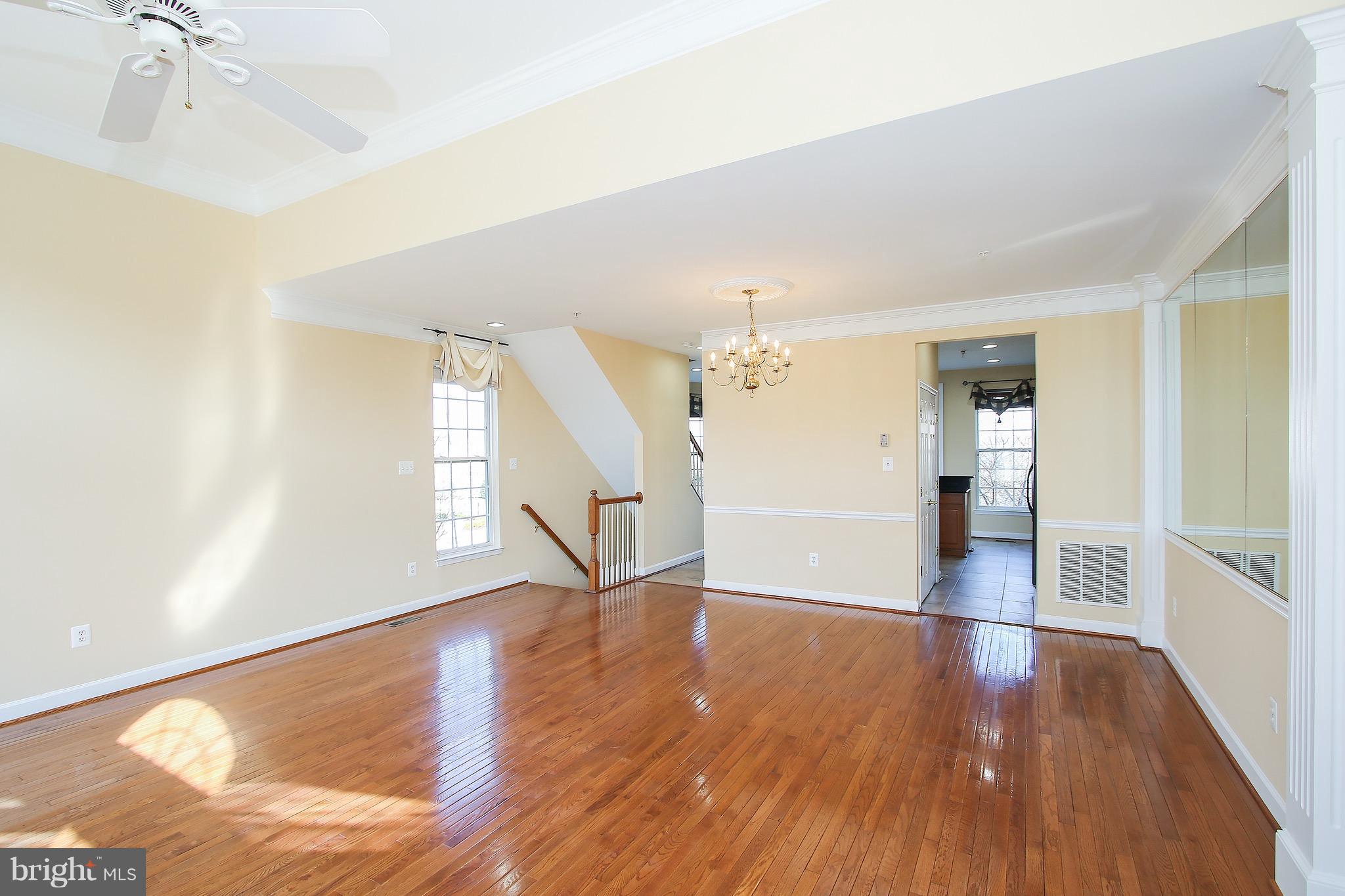 VILLAGES OF URBANA - Residential Lease