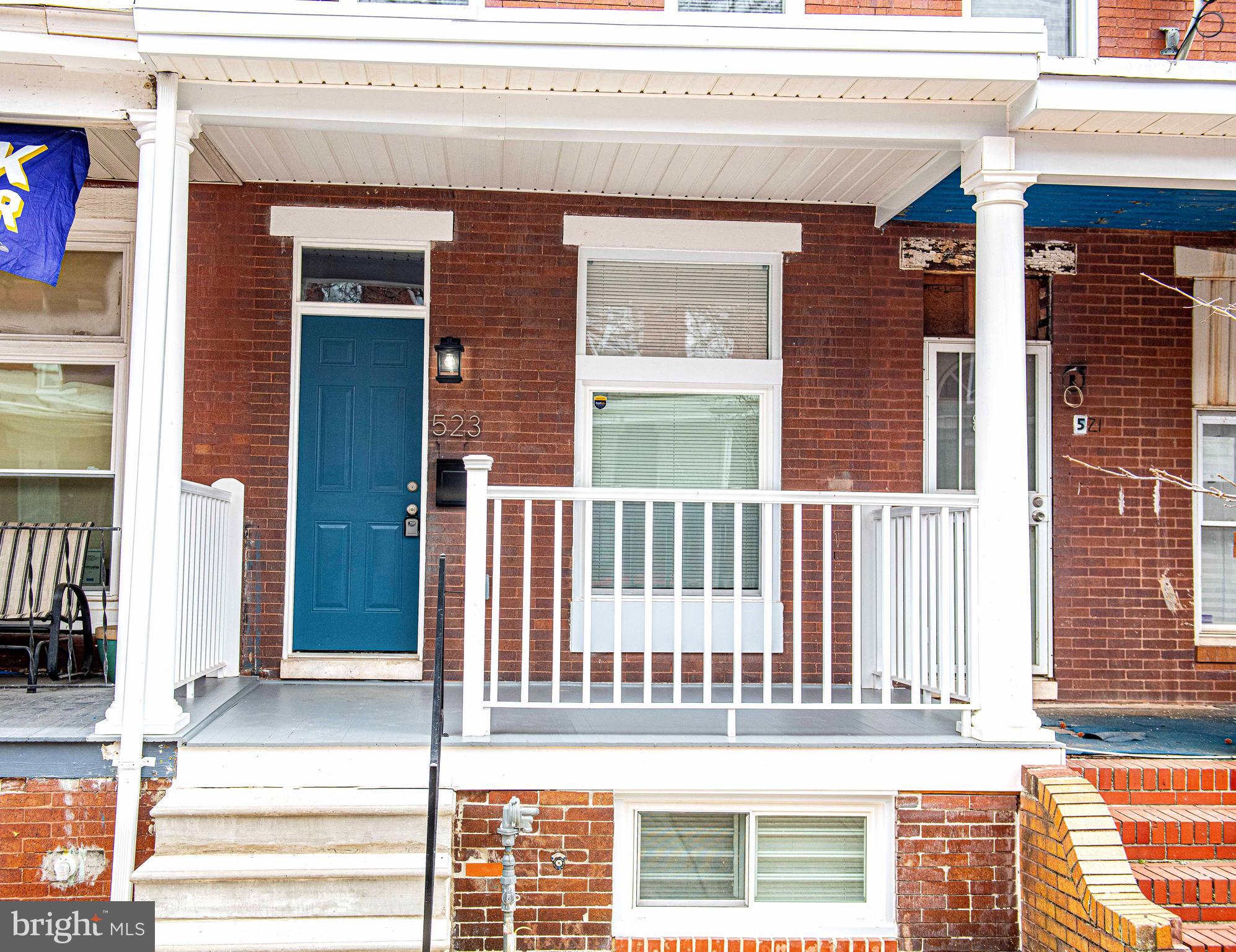 ELLWOOD PARK - Residential