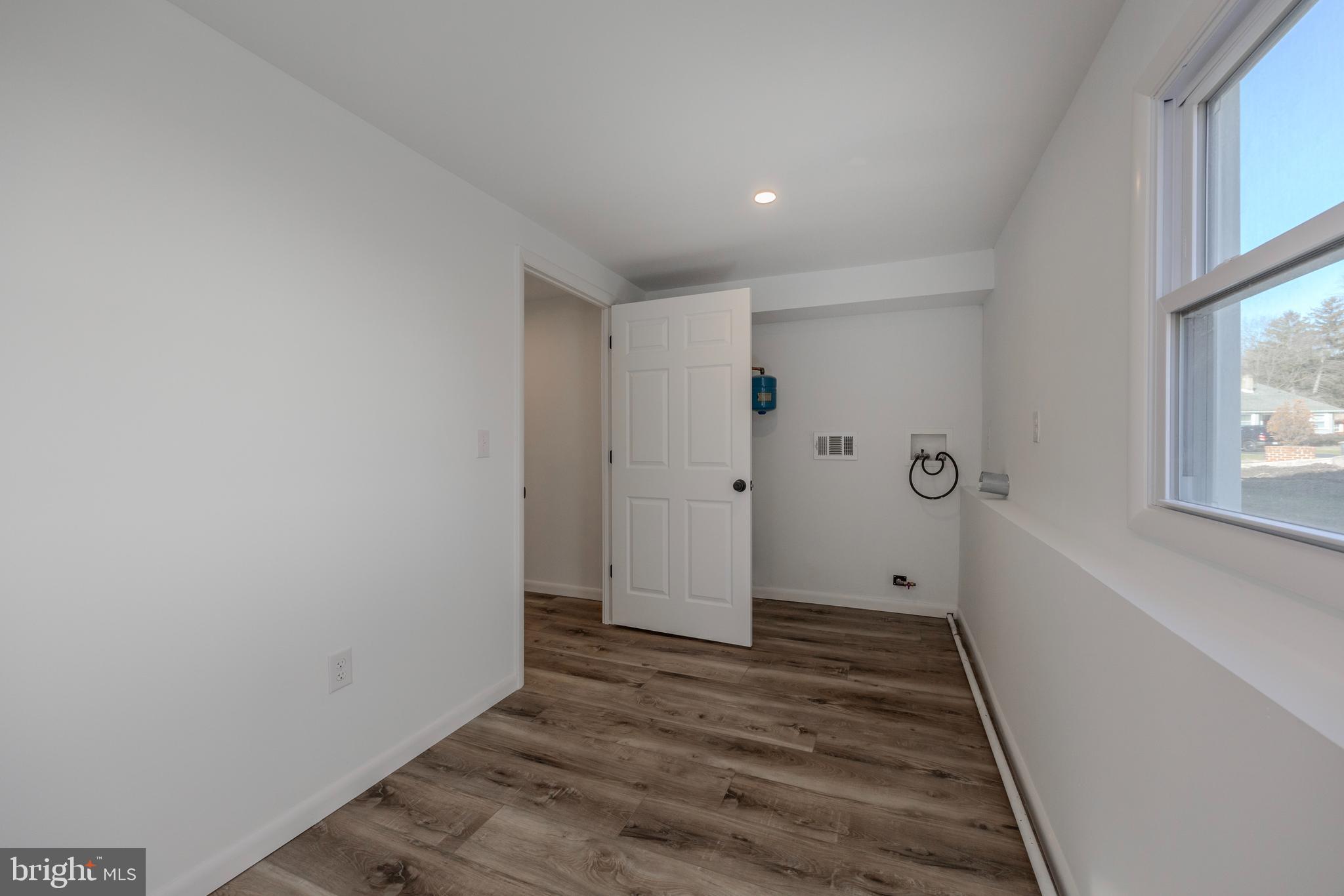 BENTLEY - Residential