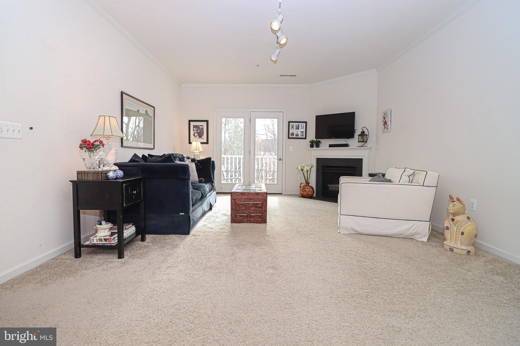 BROADLANDS - Residential
