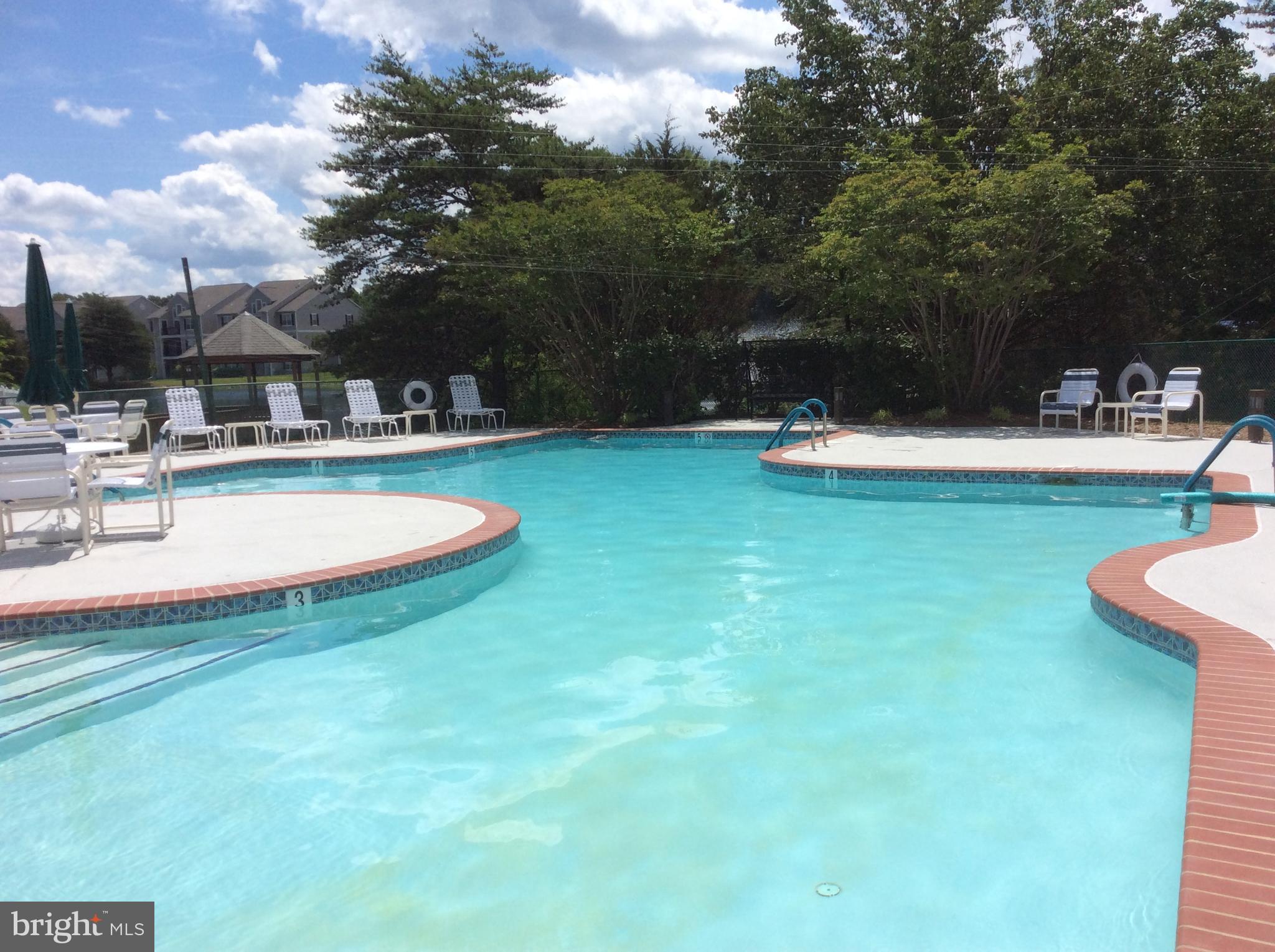 SUMMERLAKE - Residential