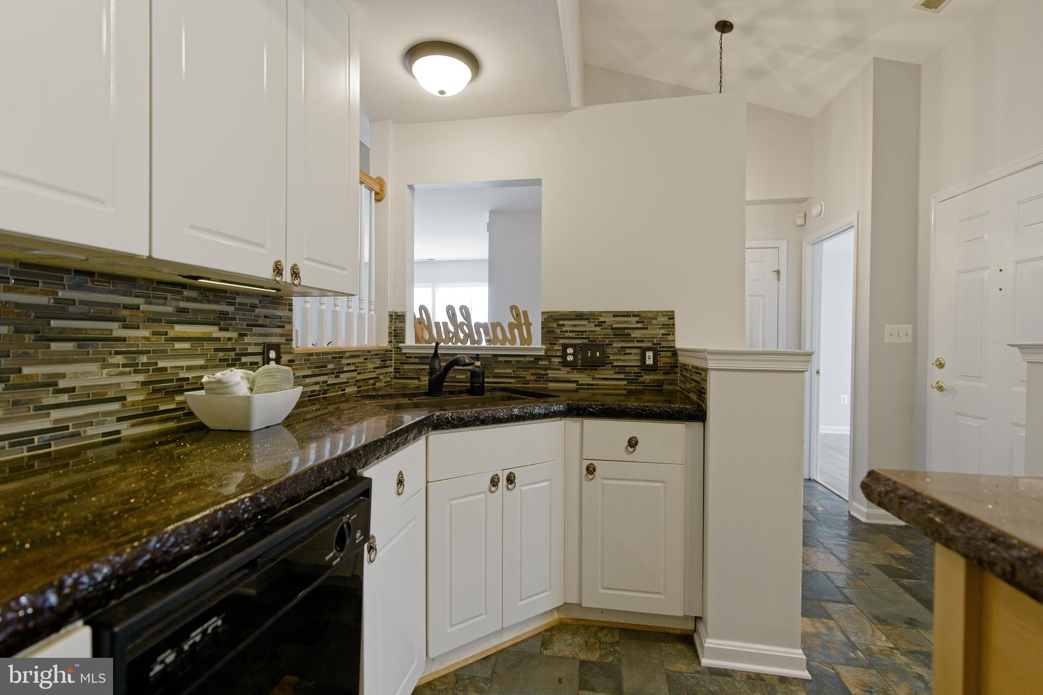 SUMMERLAKE - Residential