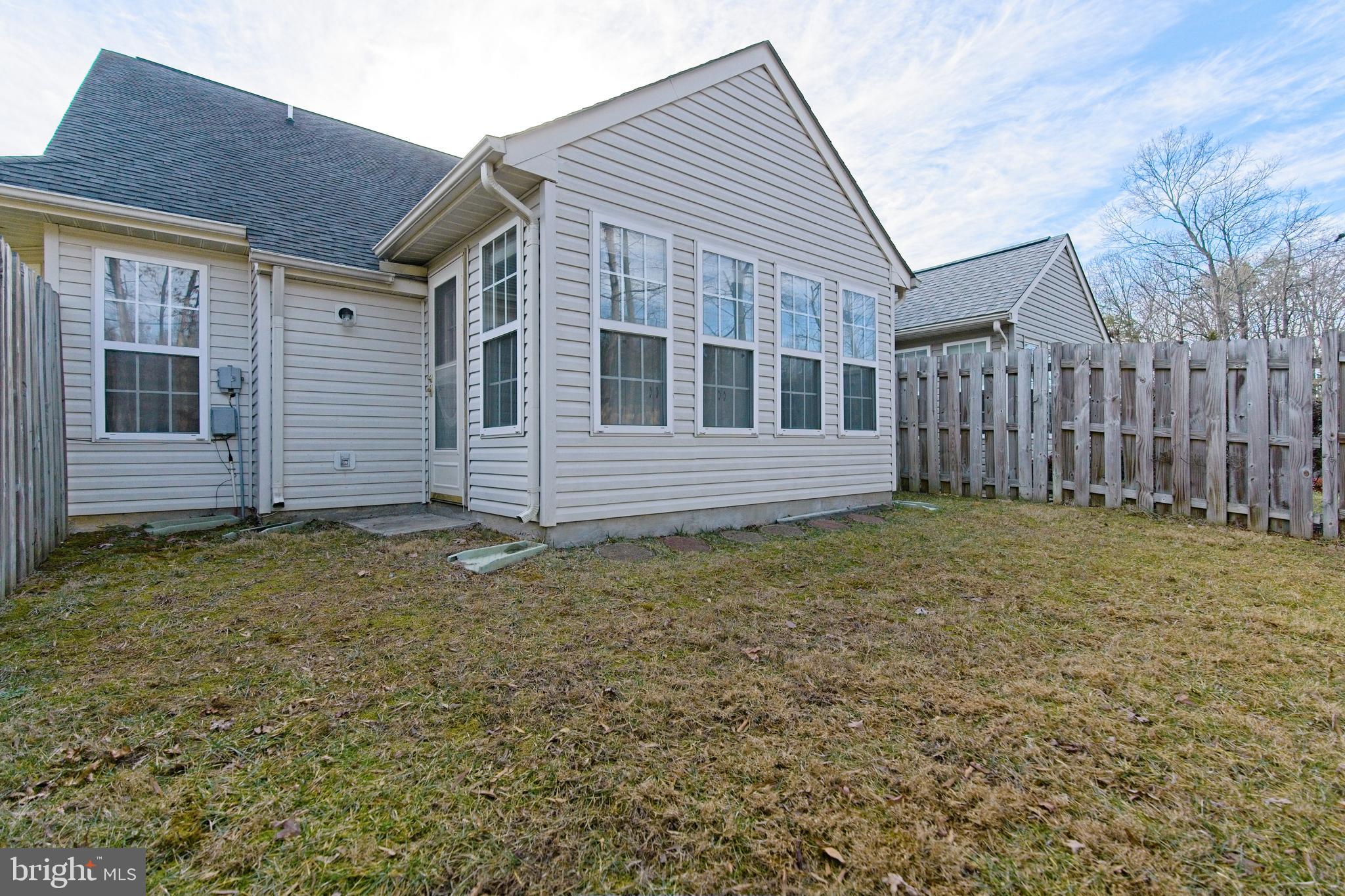 SUMMERLAKE - Residential