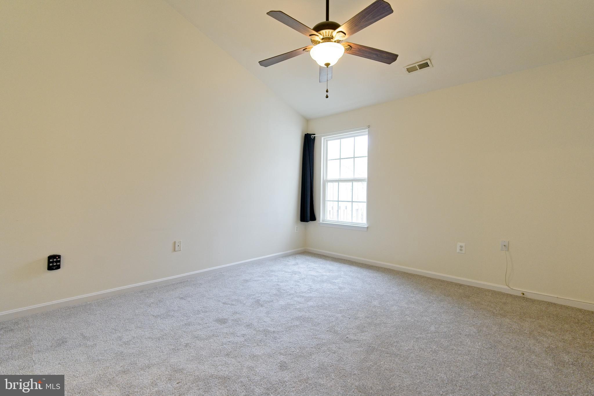SUMMERLAKE - Residential