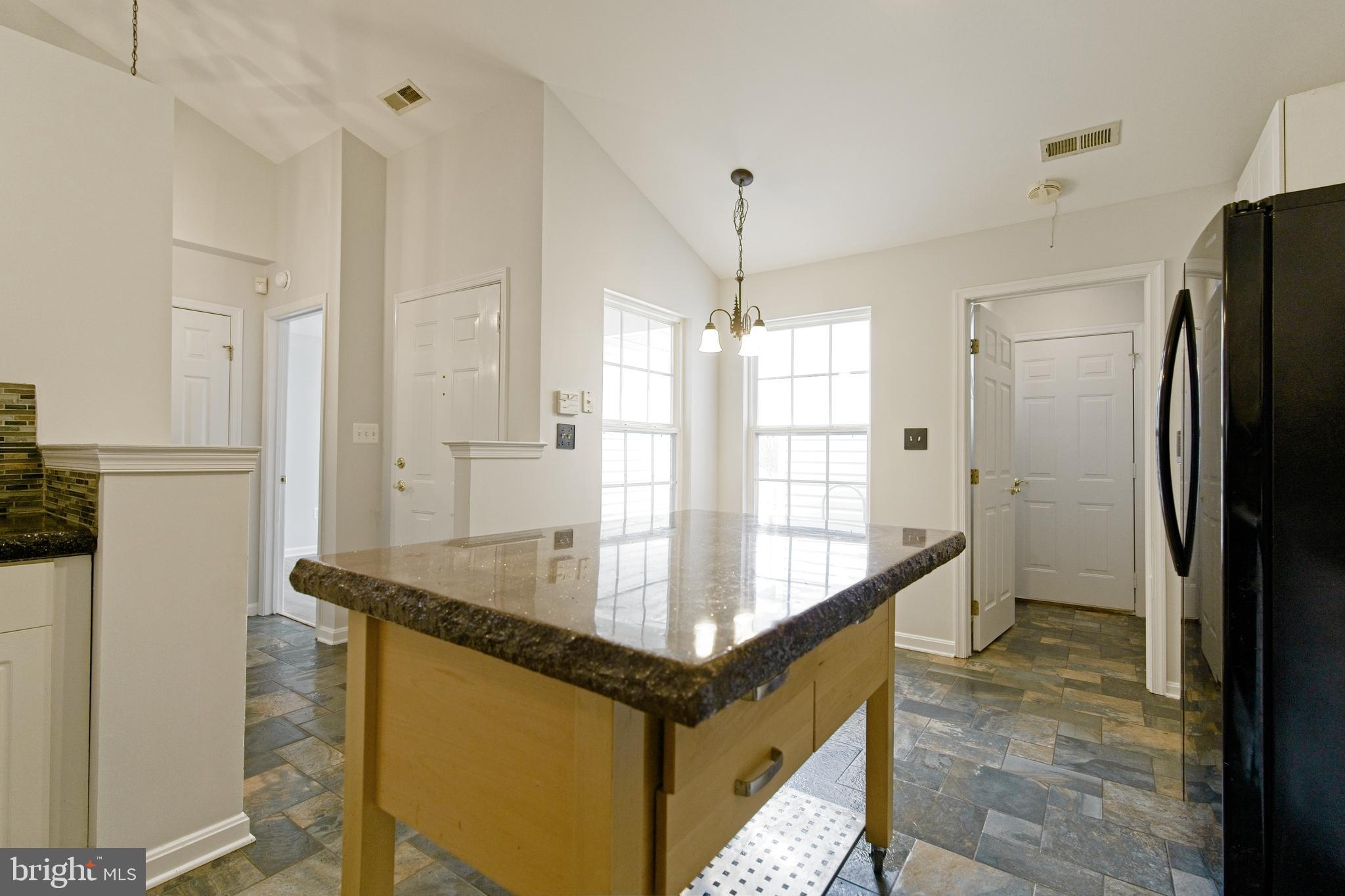 SUMMERLAKE - Residential