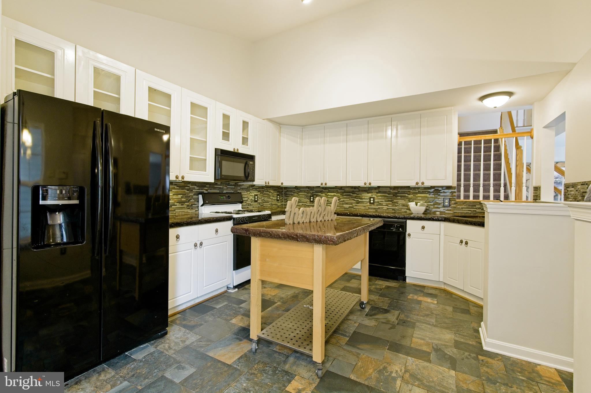 SUMMERLAKE - Residential