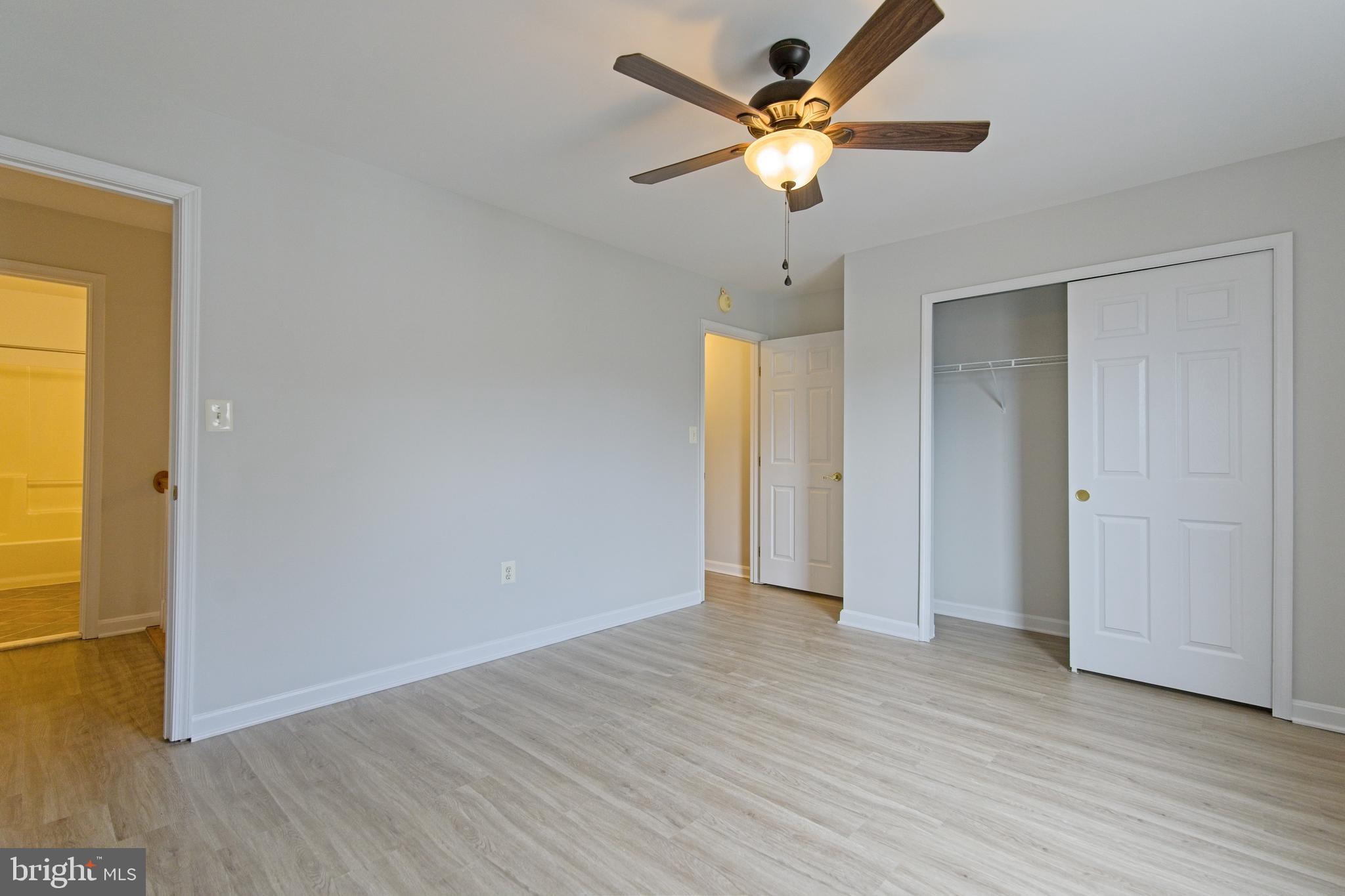 SUMMERLAKE - Residential