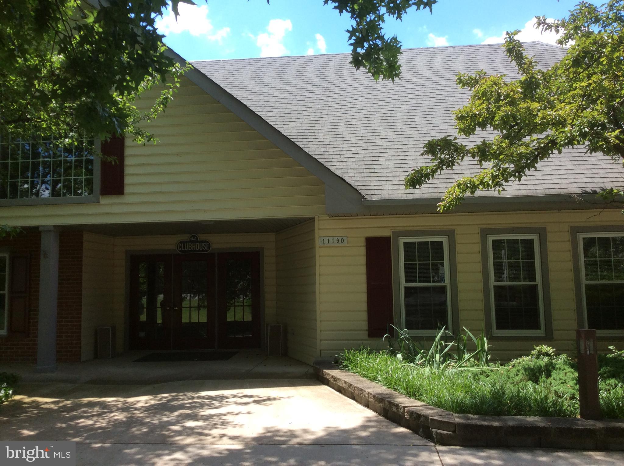 SUMMERLAKE - Residential