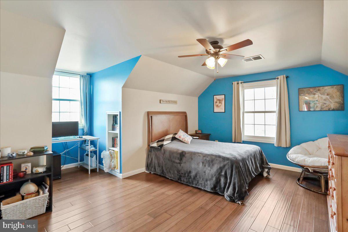 WOODBROOK - Residential