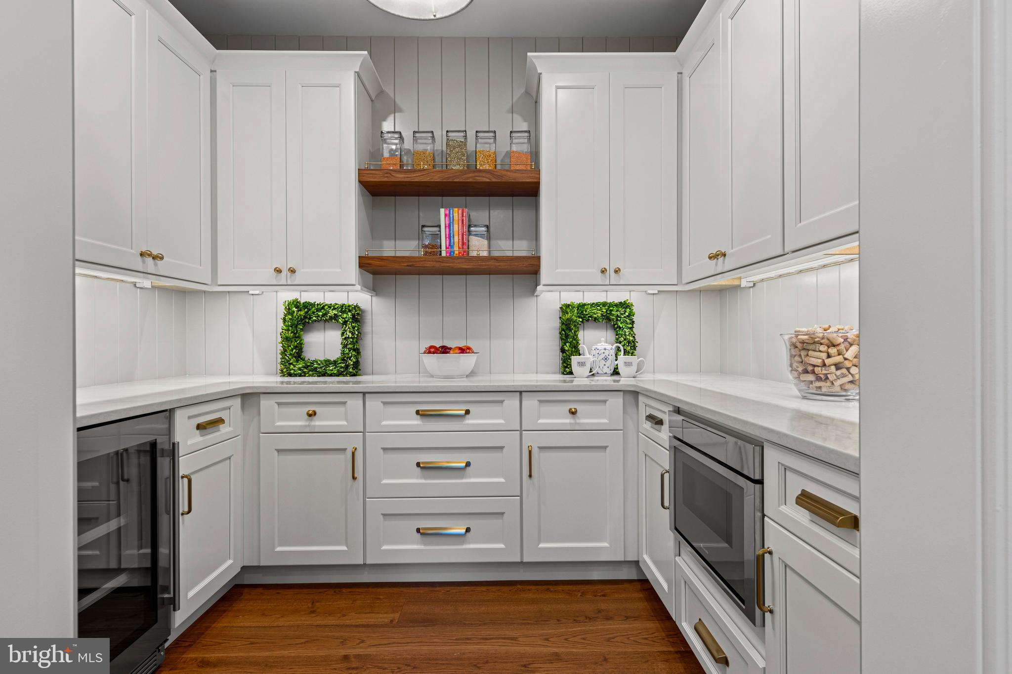 MILLSTONE MEADOWS - Residential
