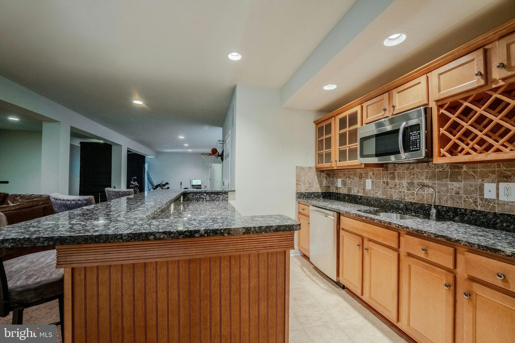RED CEDAR - Residential