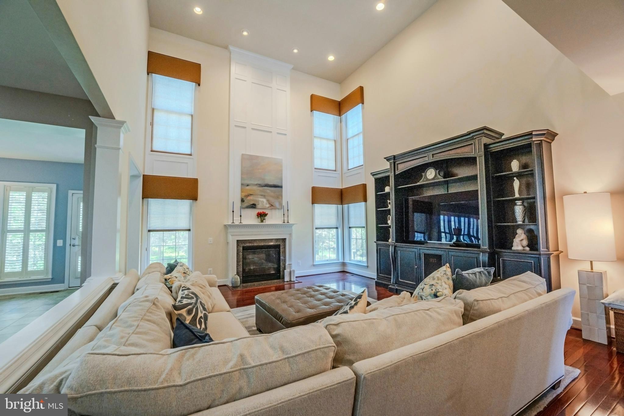RED CEDAR - Residential