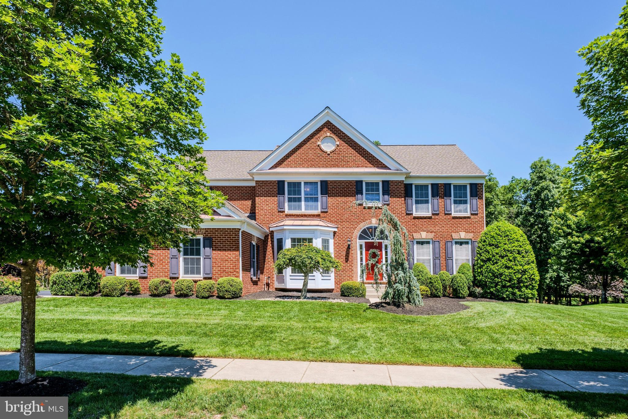 RED CEDAR - Residential