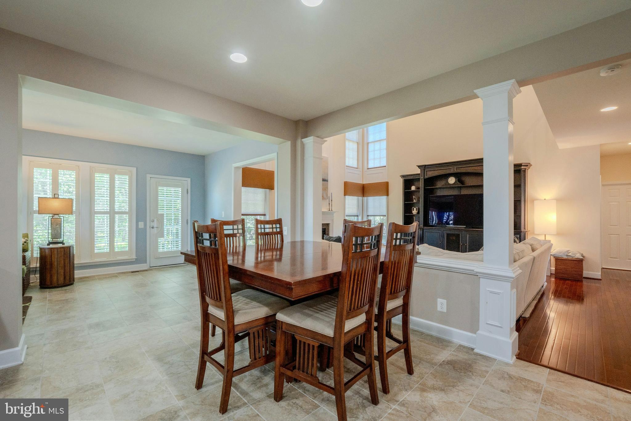 RED CEDAR - Residential