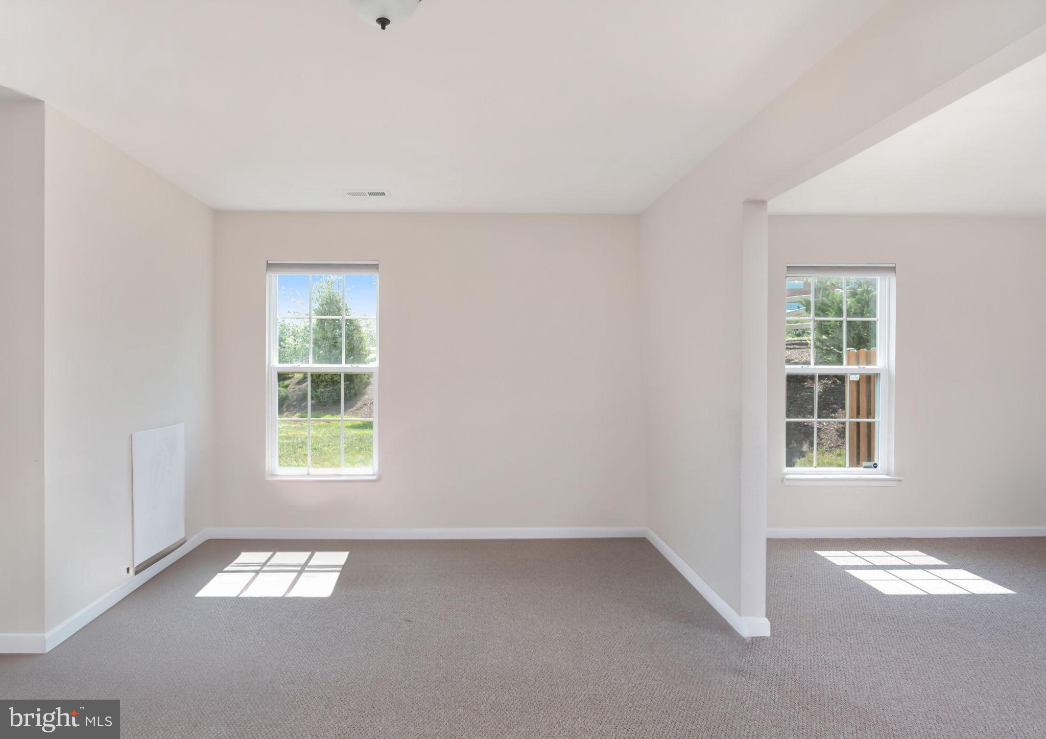 LAKESIDE - Residential