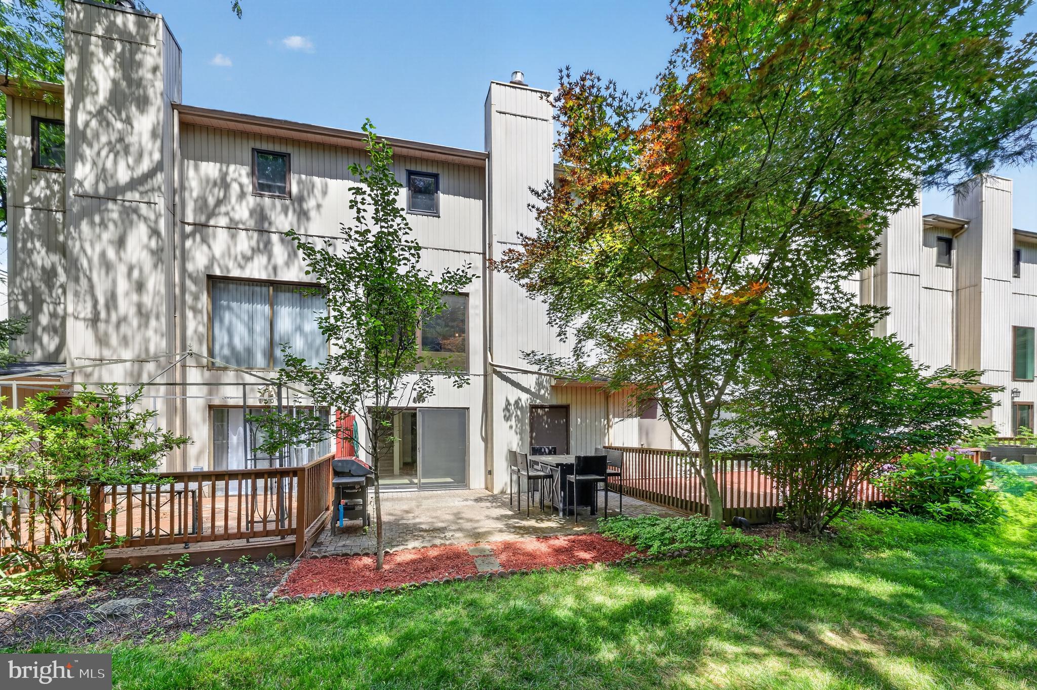 ARROWHEAD - Residential