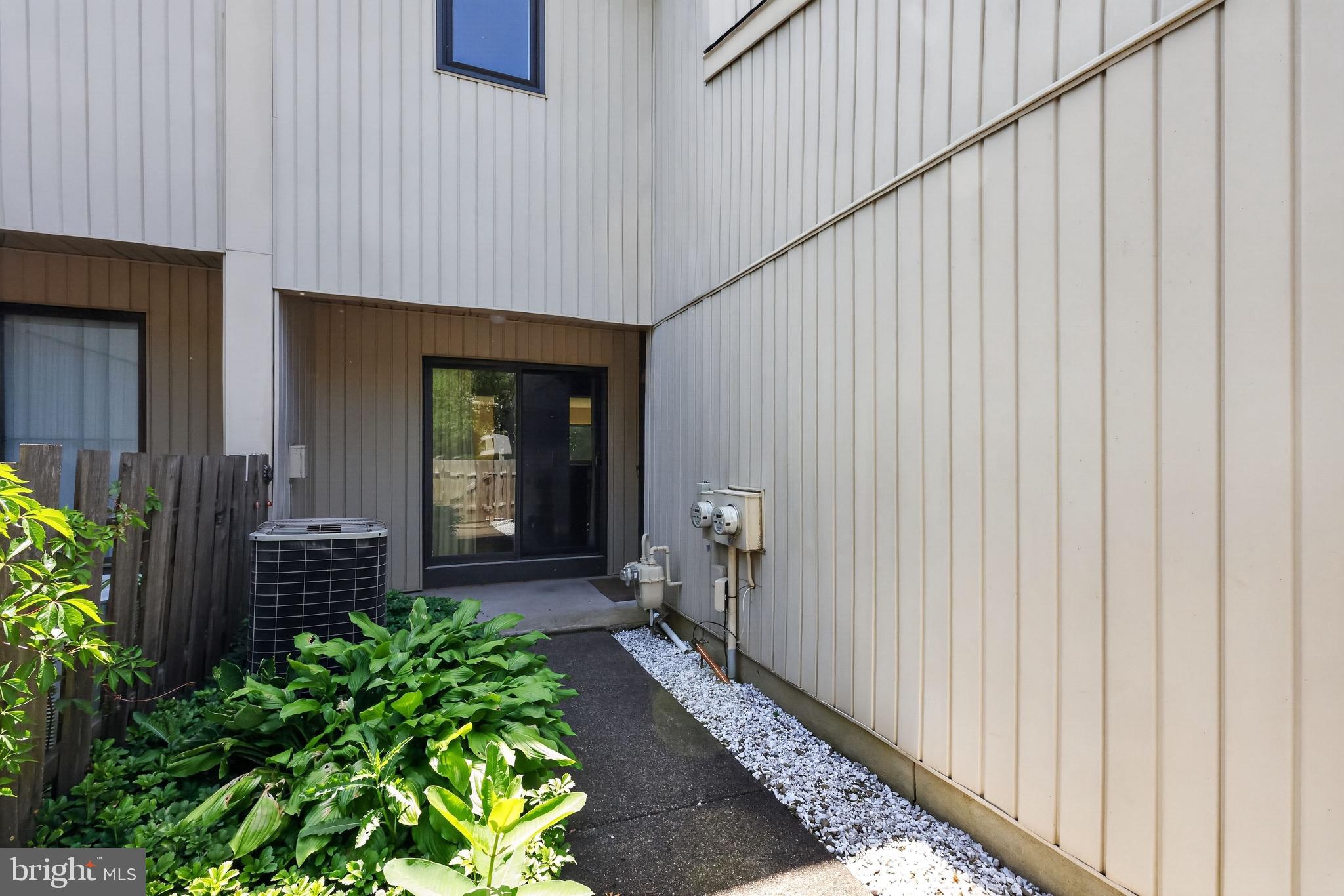 ARROWHEAD - Residential