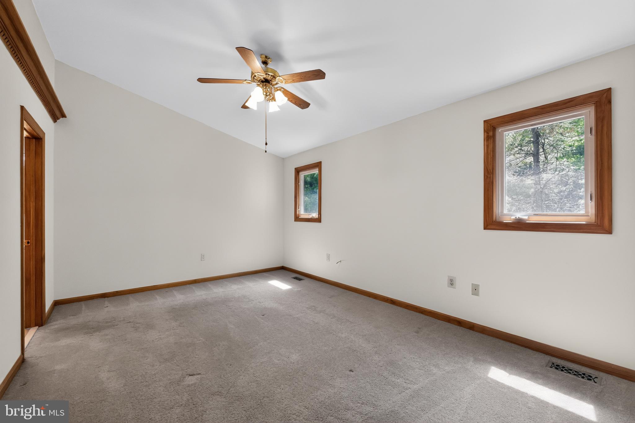 ARROWHEAD - Residential
