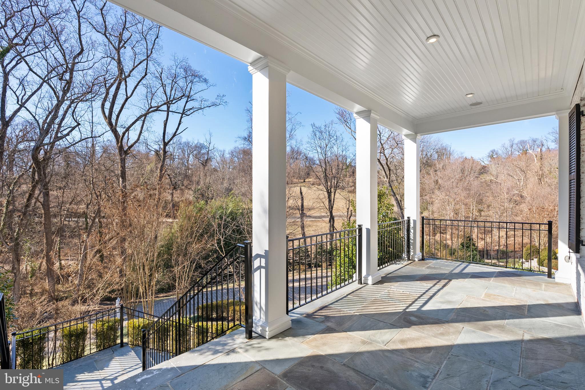WESLEY HEIGHTS - Residential