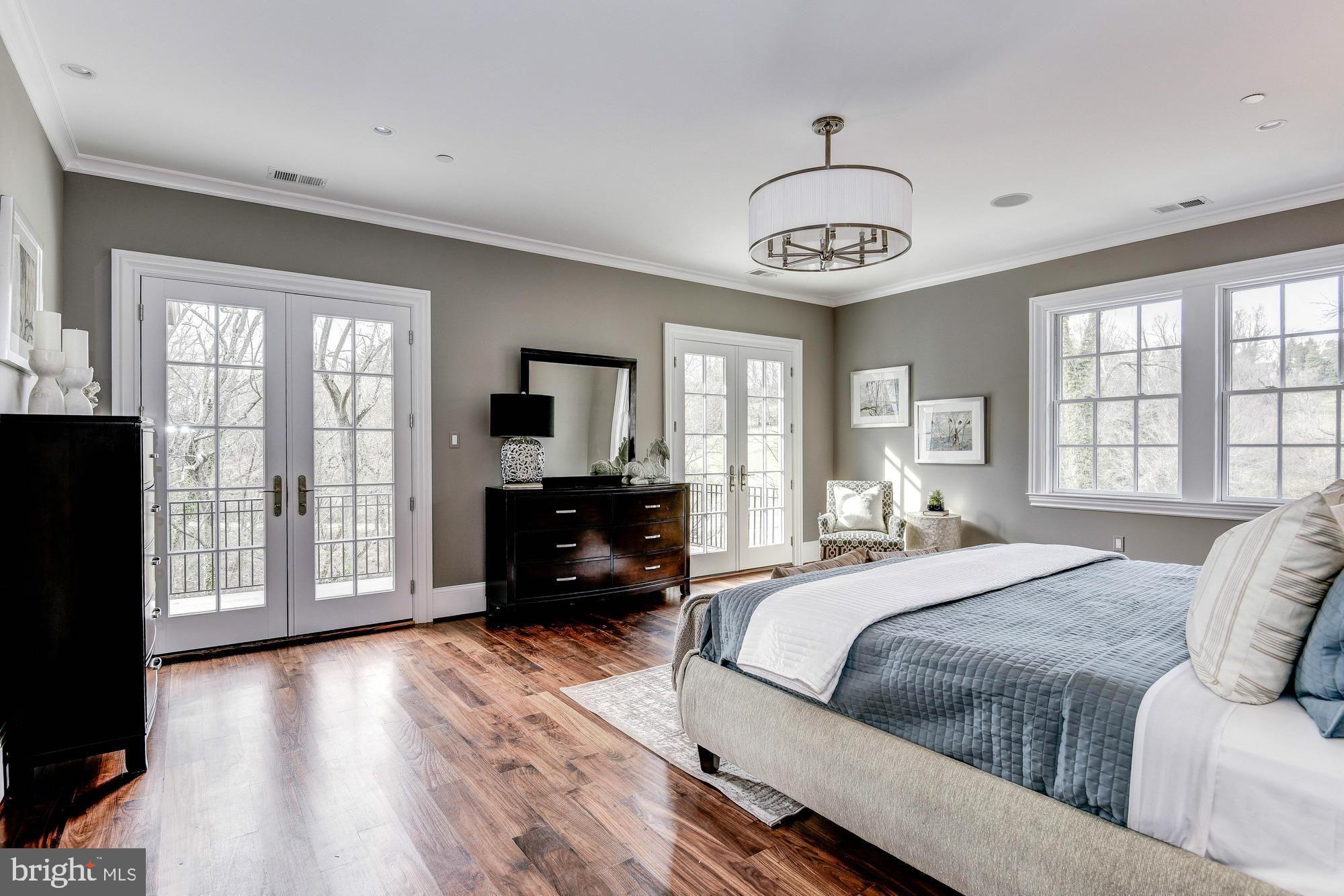 WESLEY HEIGHTS - Residential