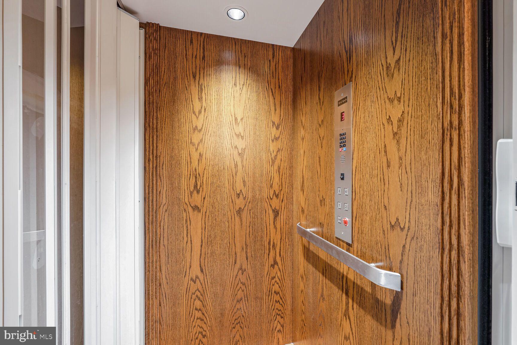WESLEY HEIGHTS - Residential