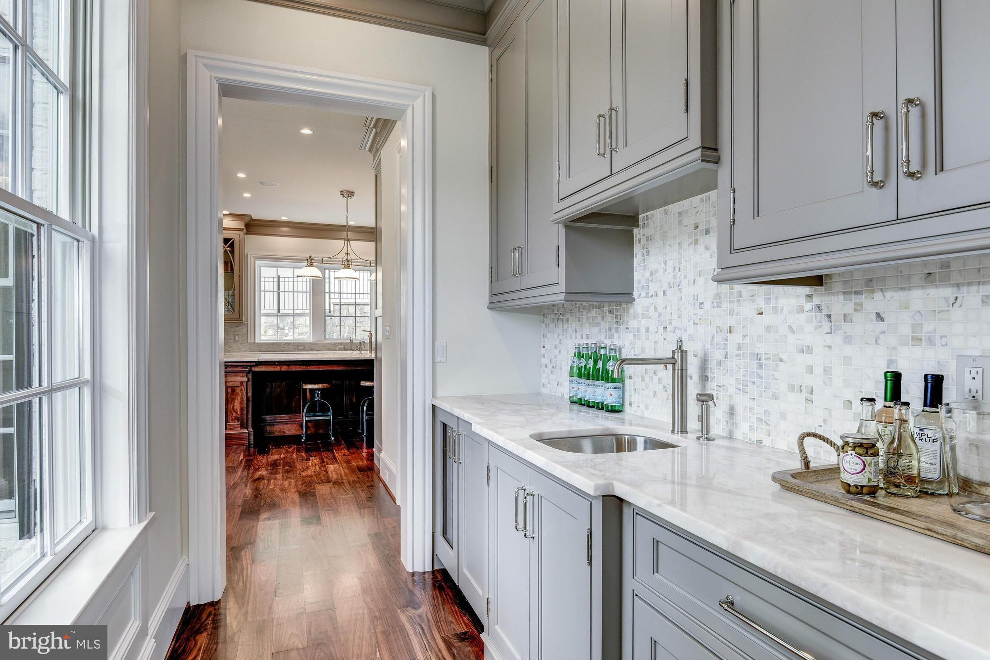 WESLEY HEIGHTS - Residential