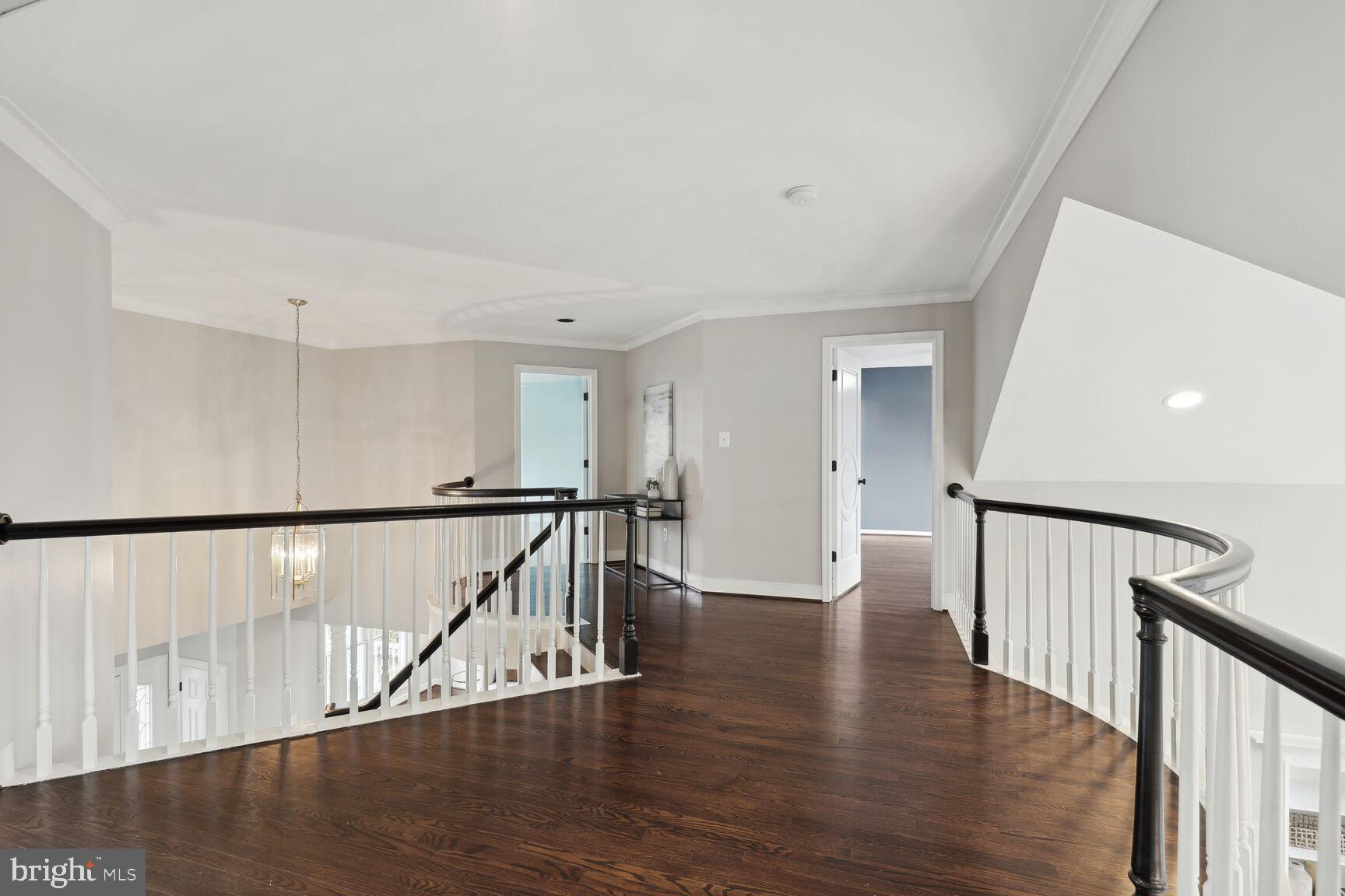 ASHBURN FARM - Residential