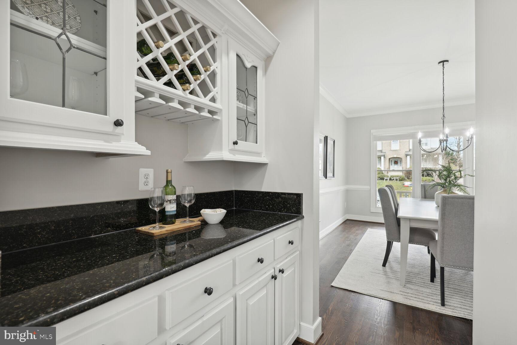 ASHBURN FARM - Residential