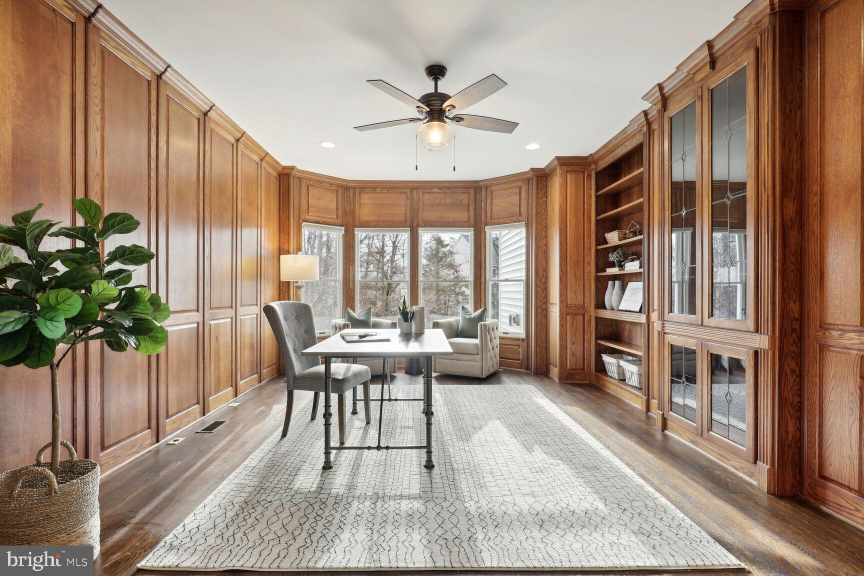 ASHBURN FARM - Residential