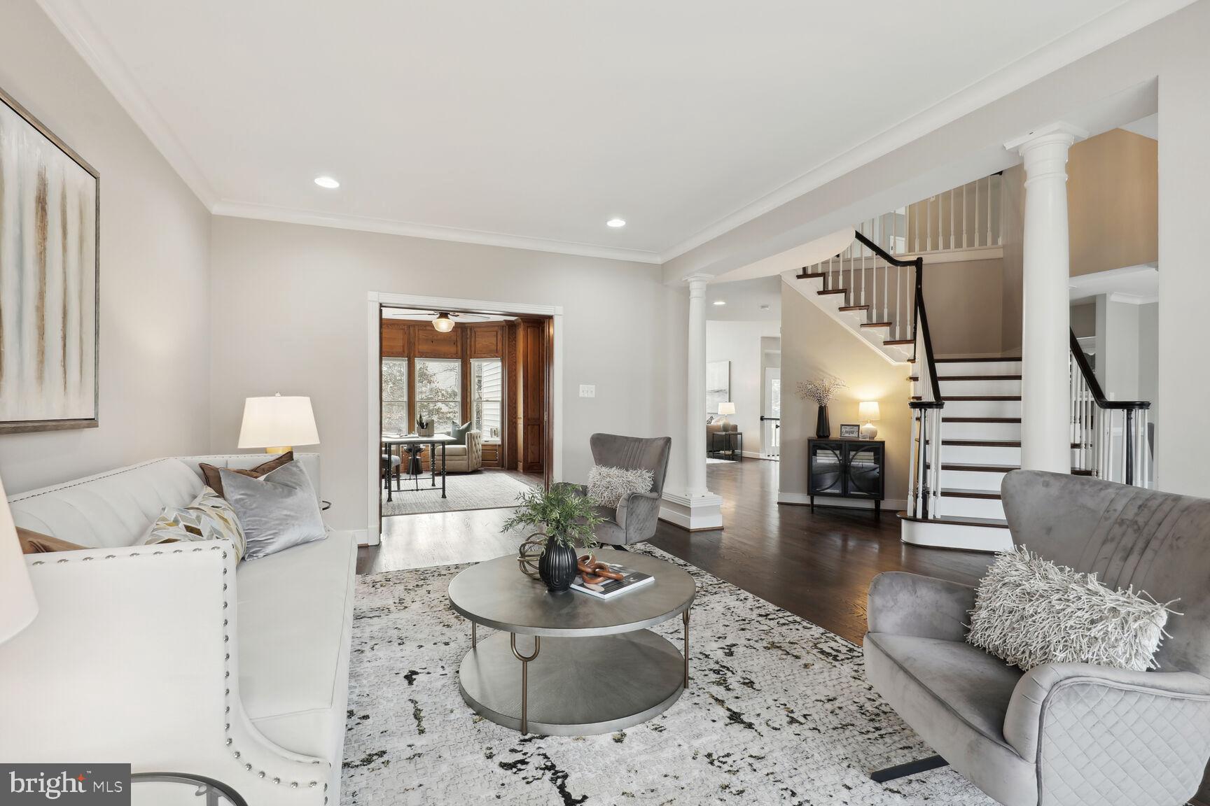 ASHBURN FARM - Residential