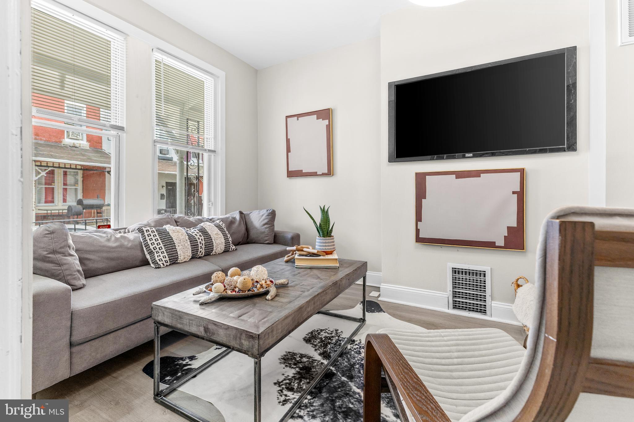 BELMONT - Residential