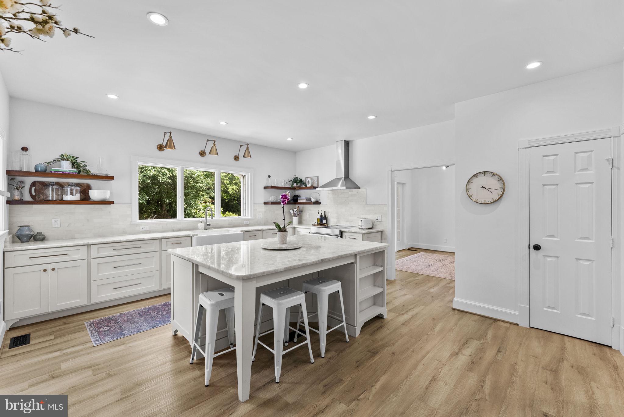 CLAIRMONT MANOR - Residential