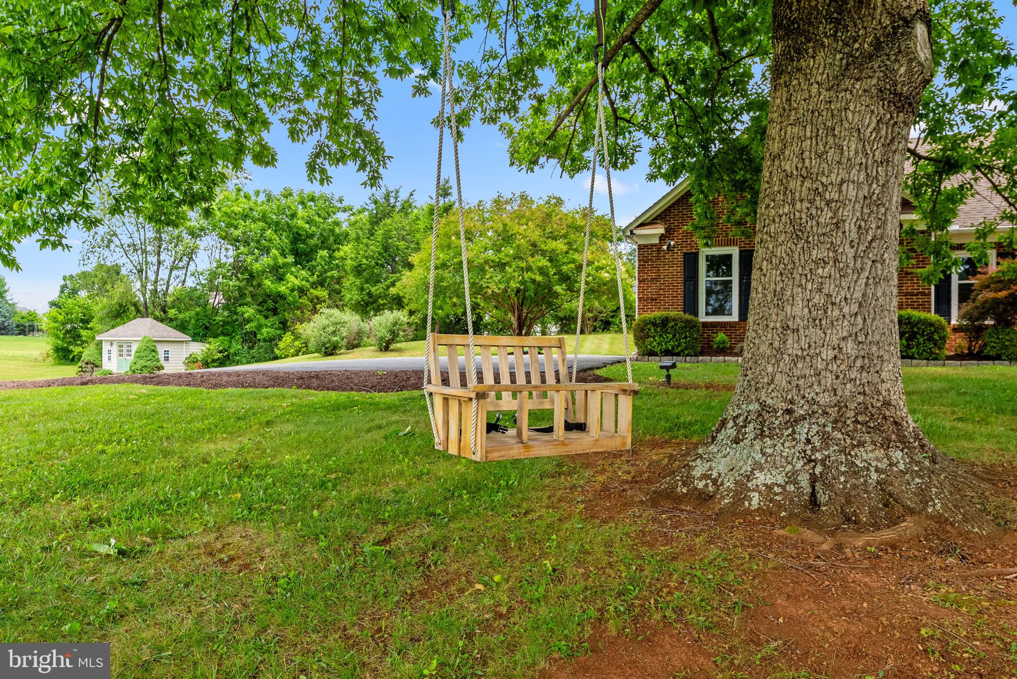 CLAIRMONT MANOR - Residential