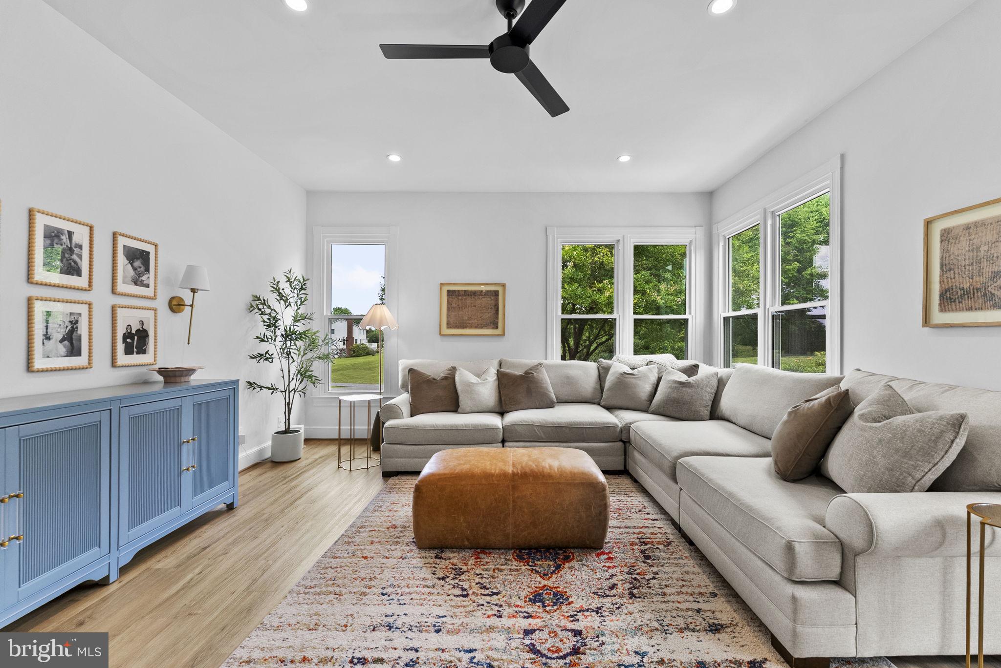 CLAIRMONT MANOR - Residential