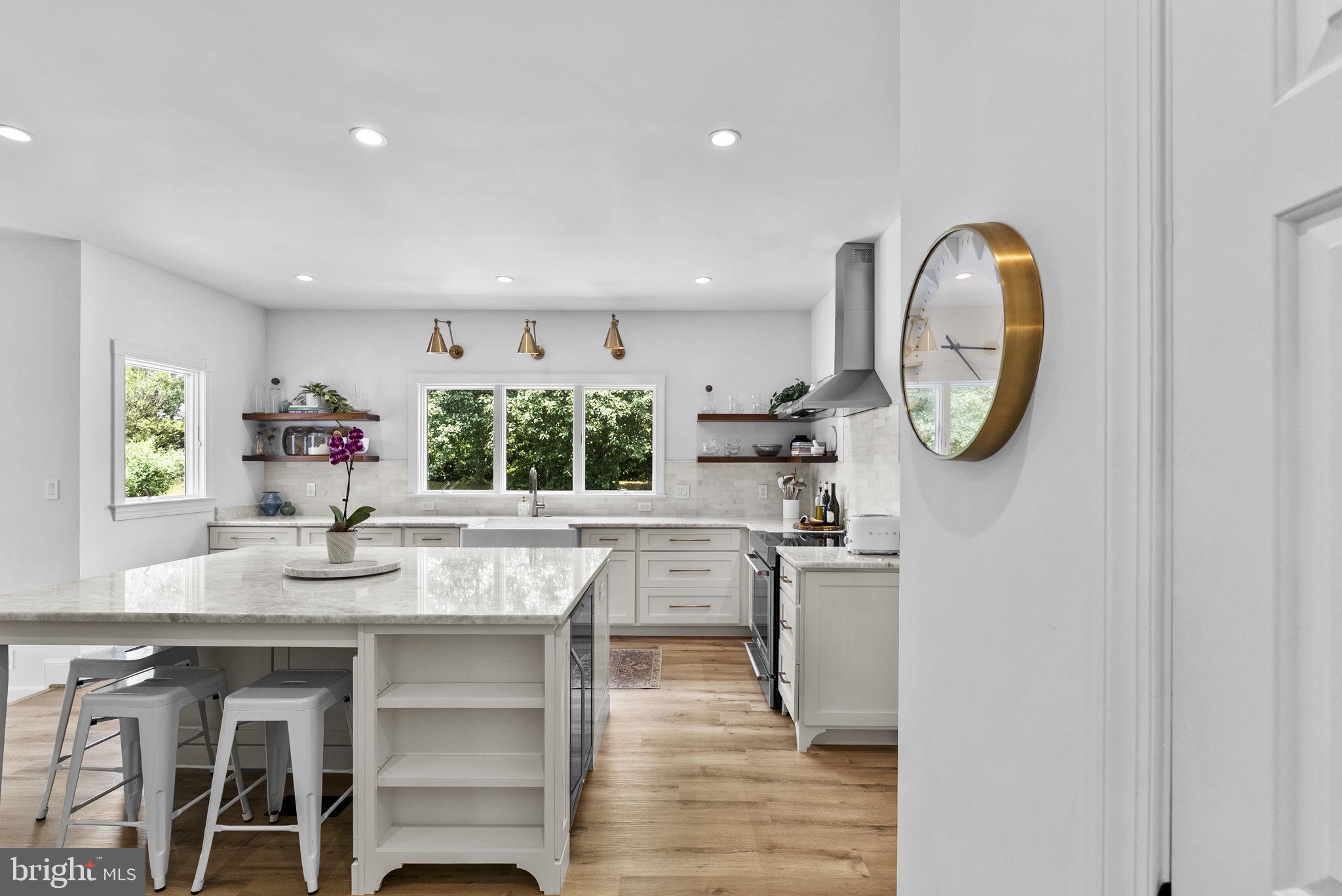 CLAIRMONT MANOR - Residential
