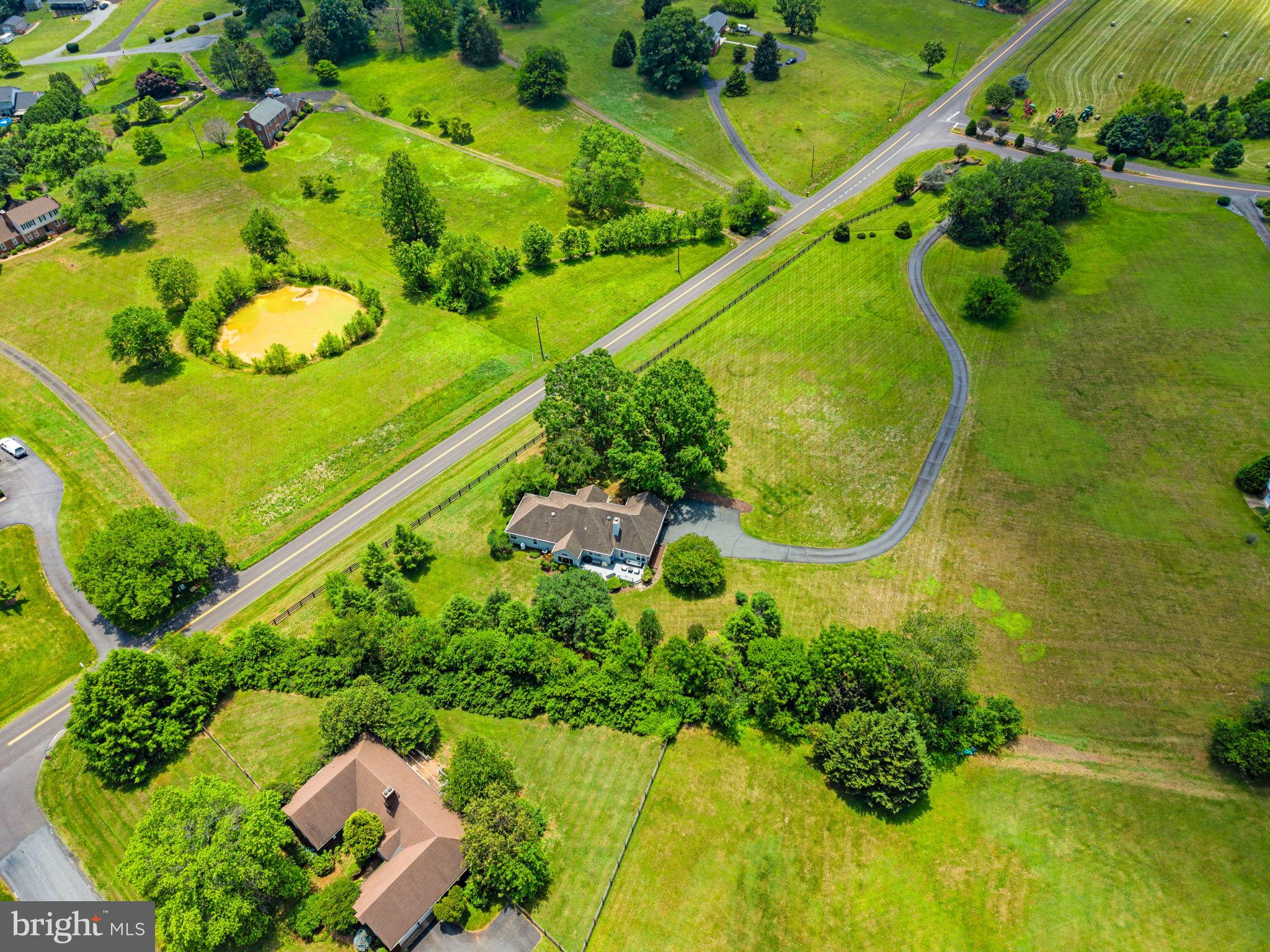 CLAIRMONT MANOR - Residential