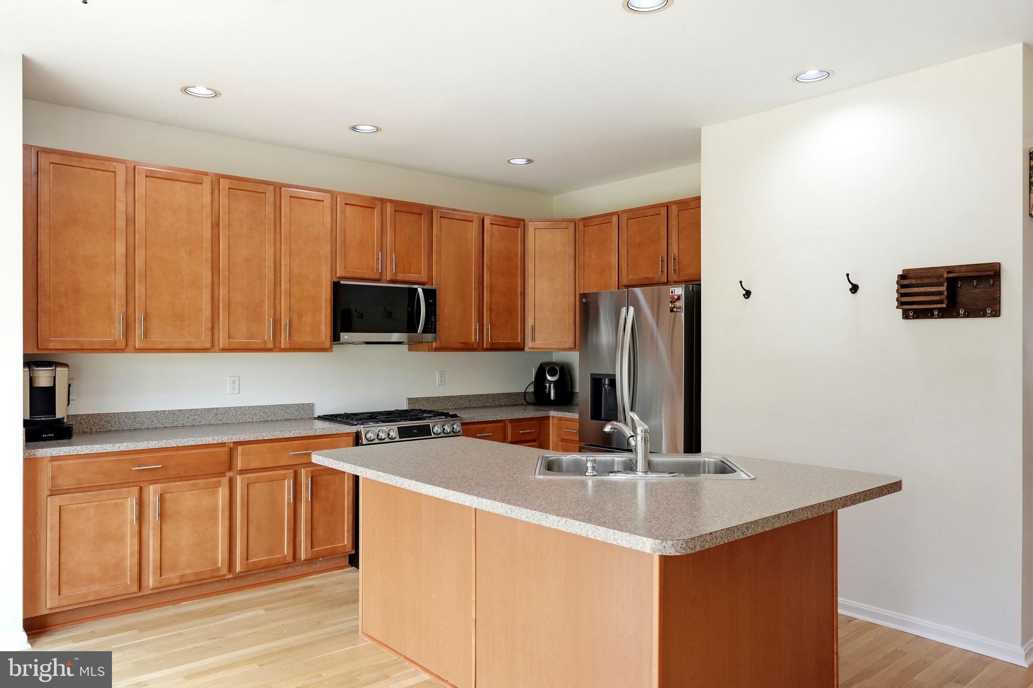PENNS MANOR - Residential