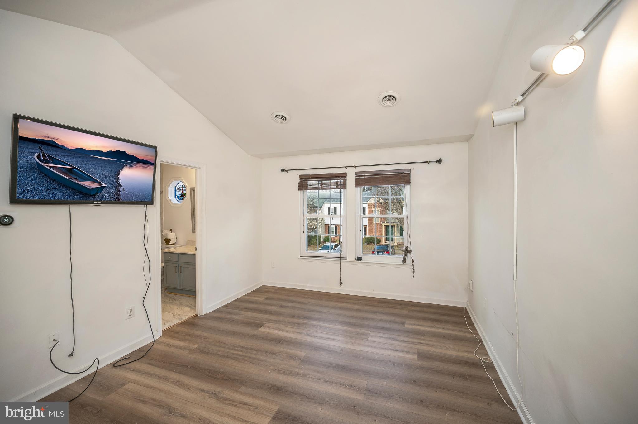 POTOMAC HILLS - Residential