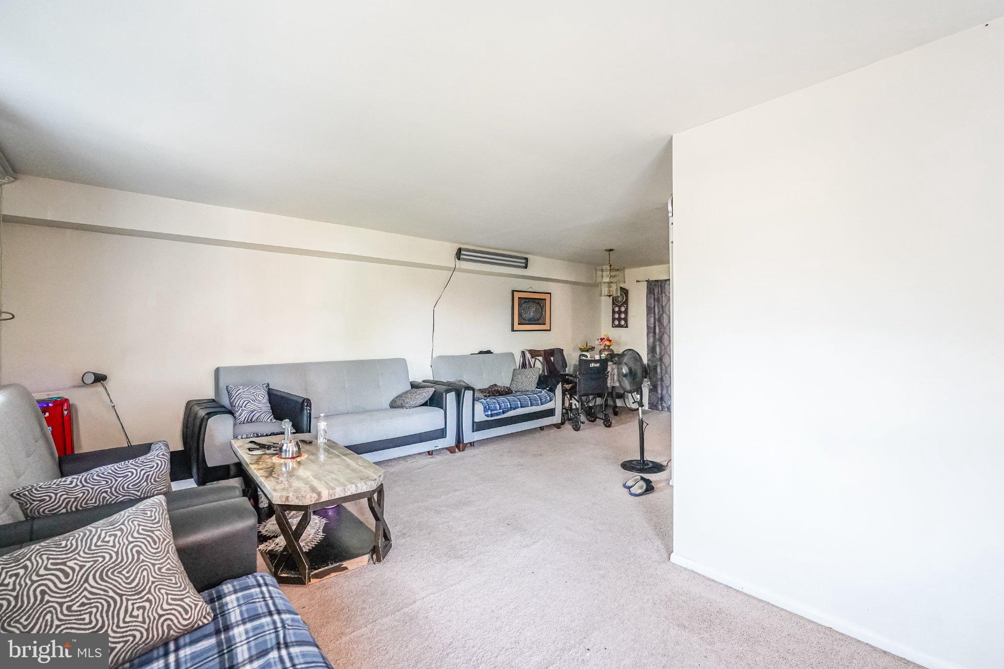 RHAWNHURST - Residential