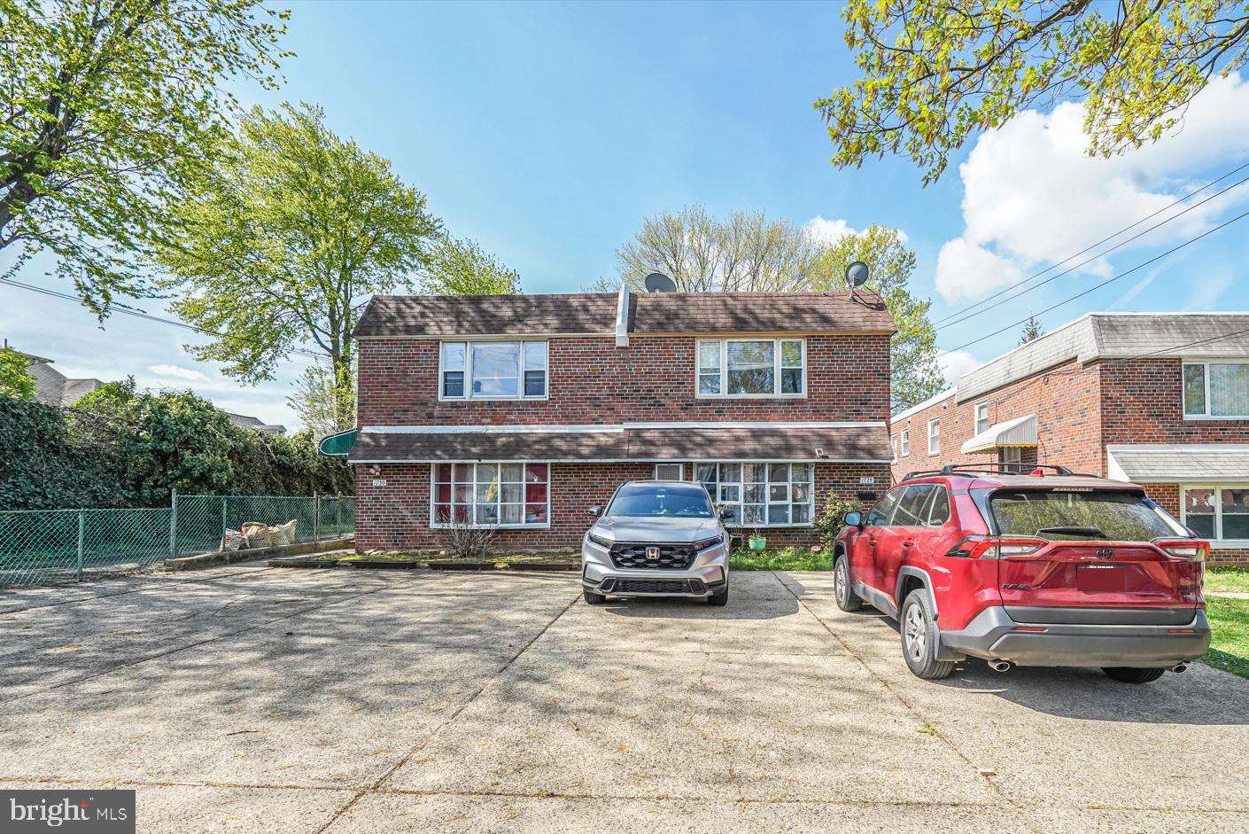 RHAWNHURST - Residential