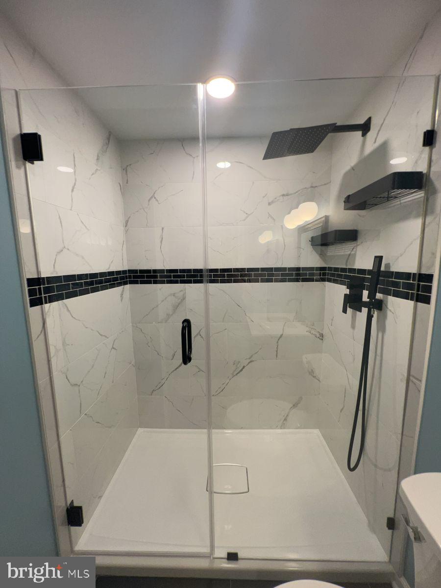COVENTRY - Residential Lease