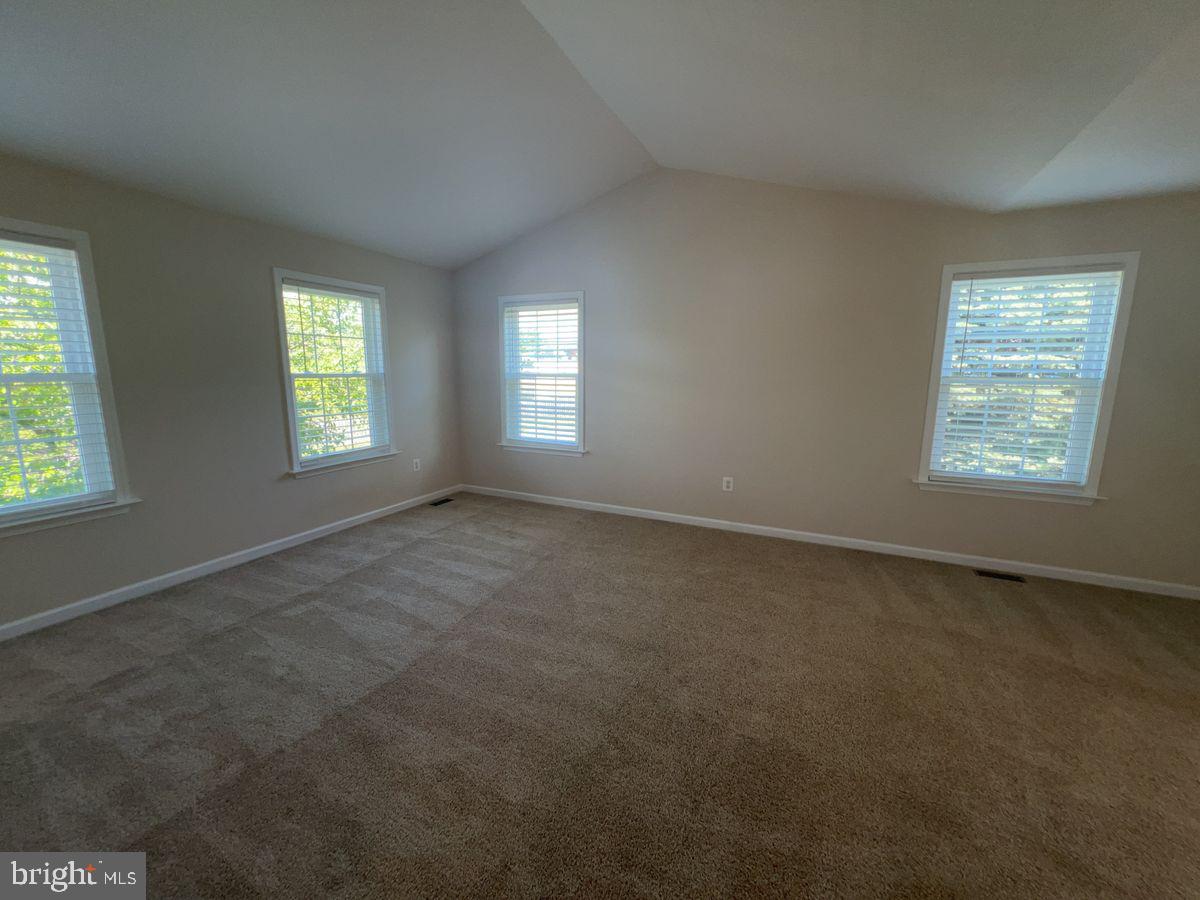 COVENTRY - Residential Lease