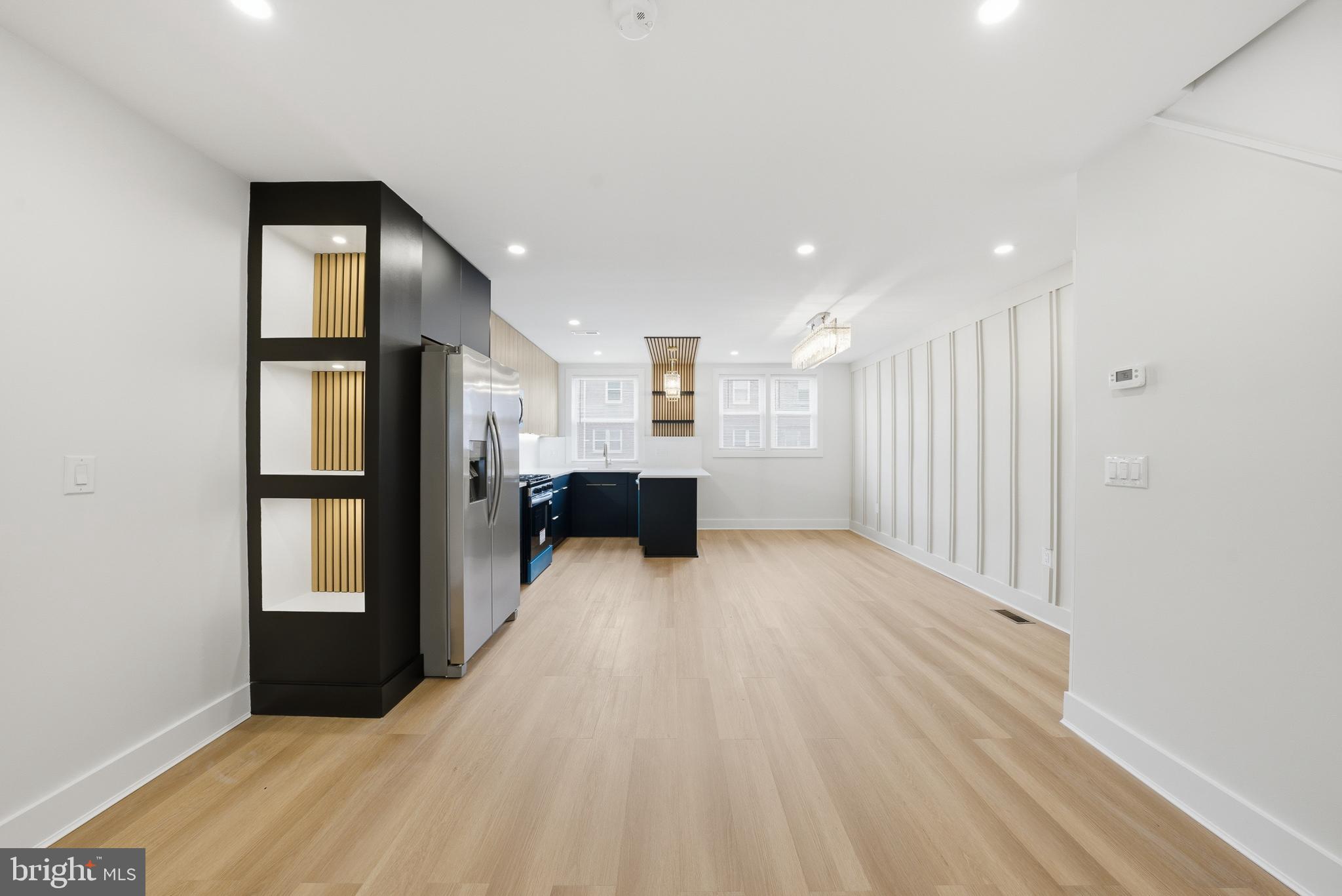 ACADEMY GARDENS - Residential